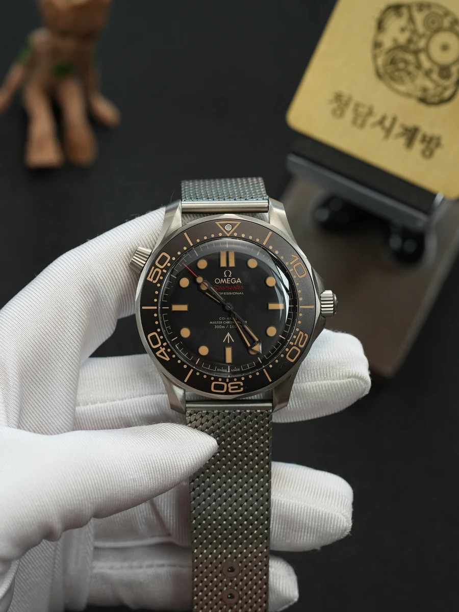 오메가 씨마스터 다이버 007 NTTD 에디션