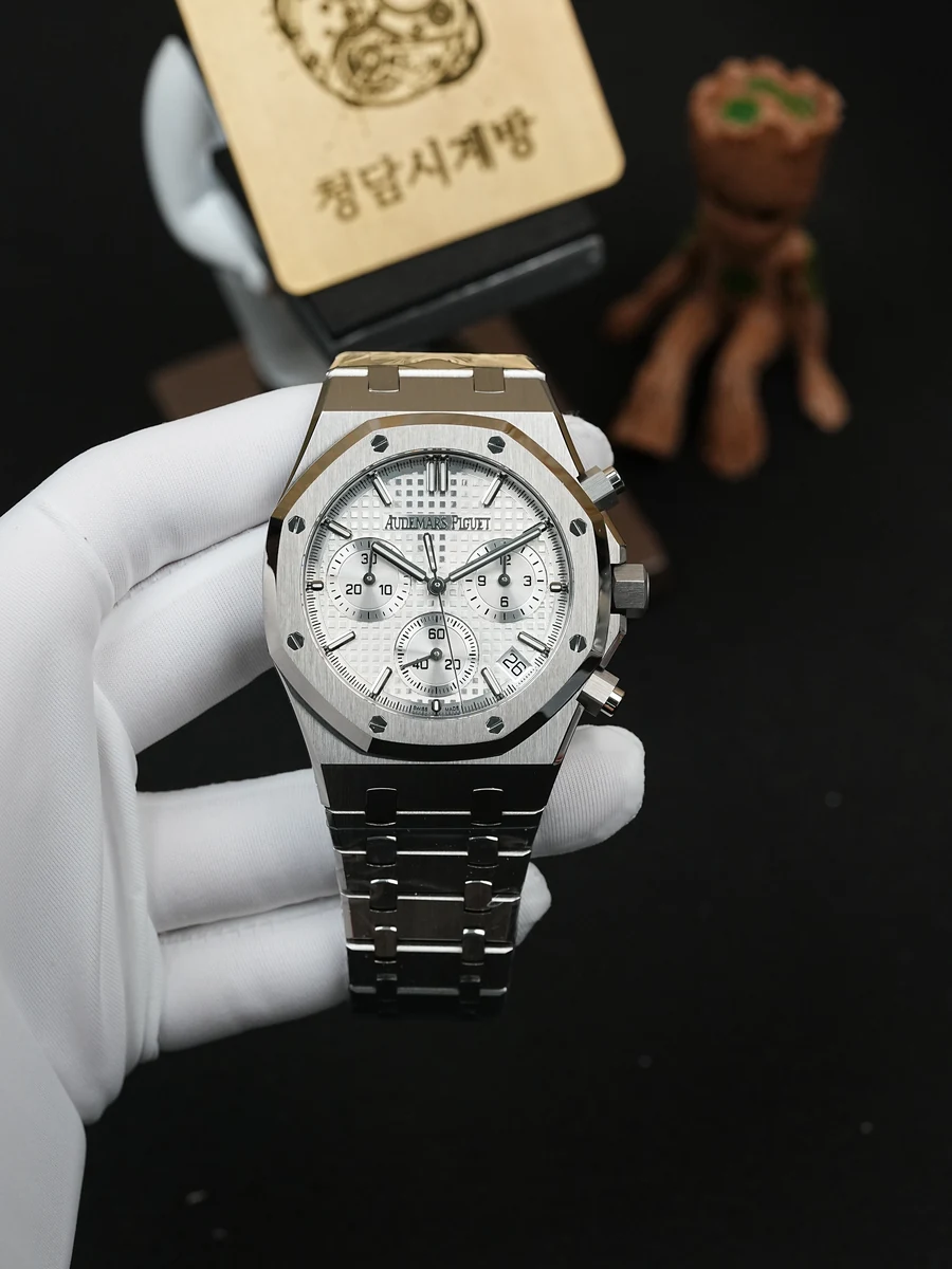 오데마피게 로얄오크 26240 화이트