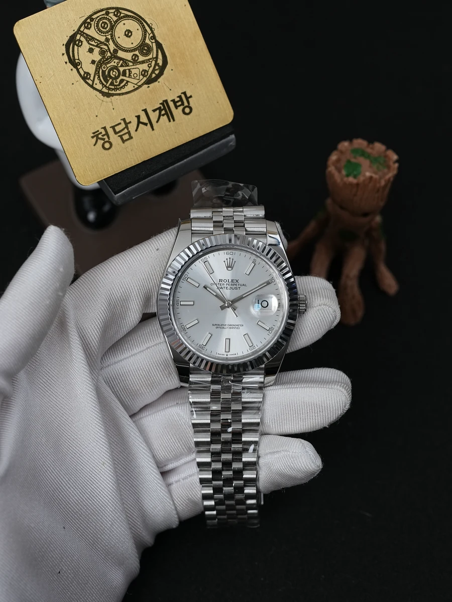 롤렉스 데이저스트 화이트