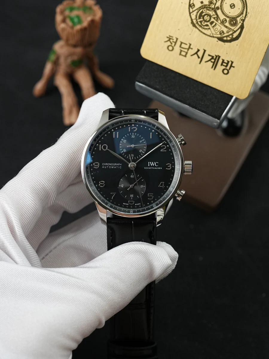 IWC 포르투기저 크로노그래프 블랙 블랙가죽