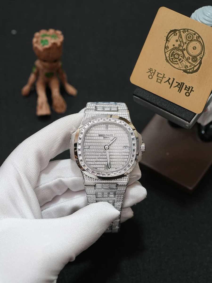 파텍필립 노틸러스 5719/10G-010 풀파베