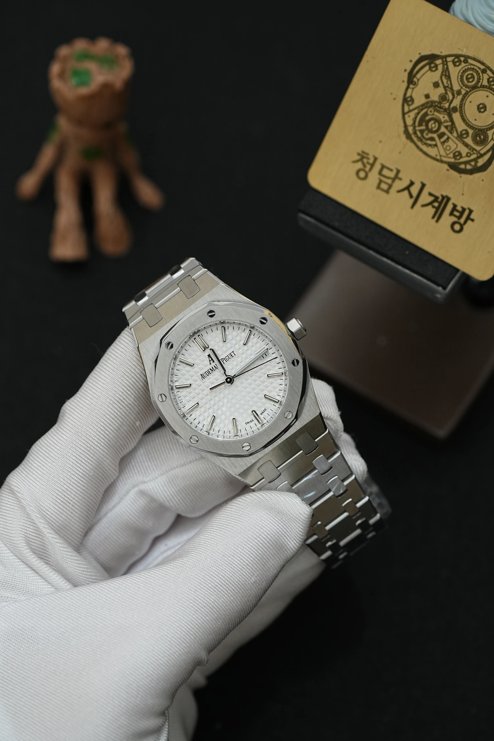 오데마피게 로얄오크 77350ST 화이트 상세 이미지 7