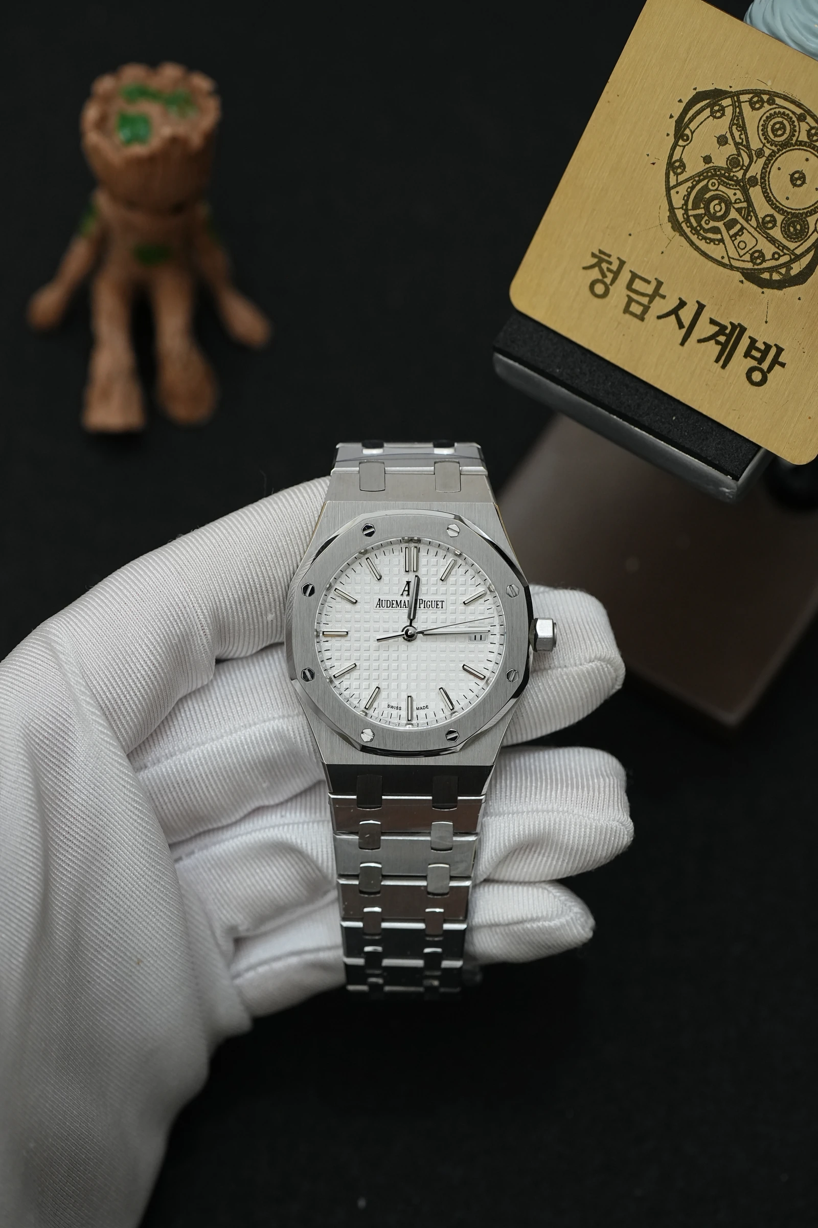 오데마피게 로얄오크 77350ST 화이트 상세 이미지 12