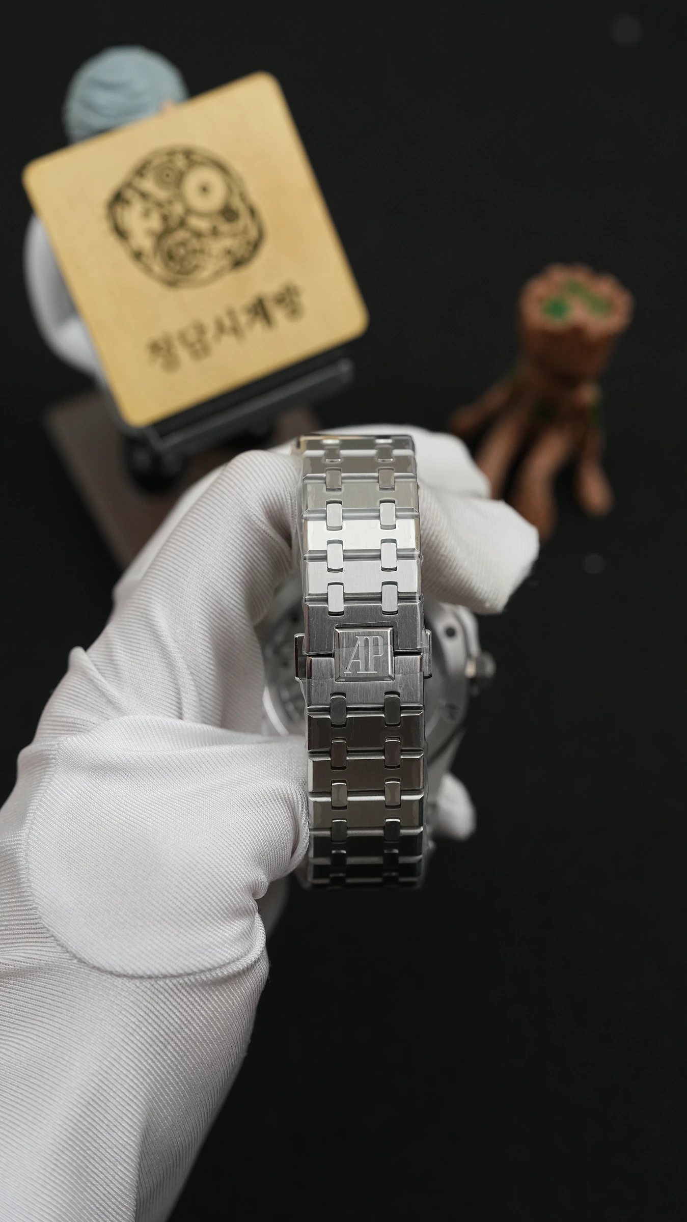 오데마피게 로얄오크 뚜르비옹 그레이 상세 이미지 4
