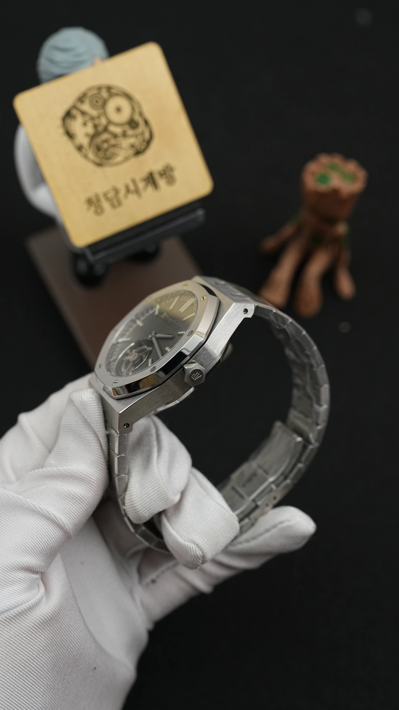 오데마피게 로얄오크 뚜르비옹 그레이 상세 이미지 6