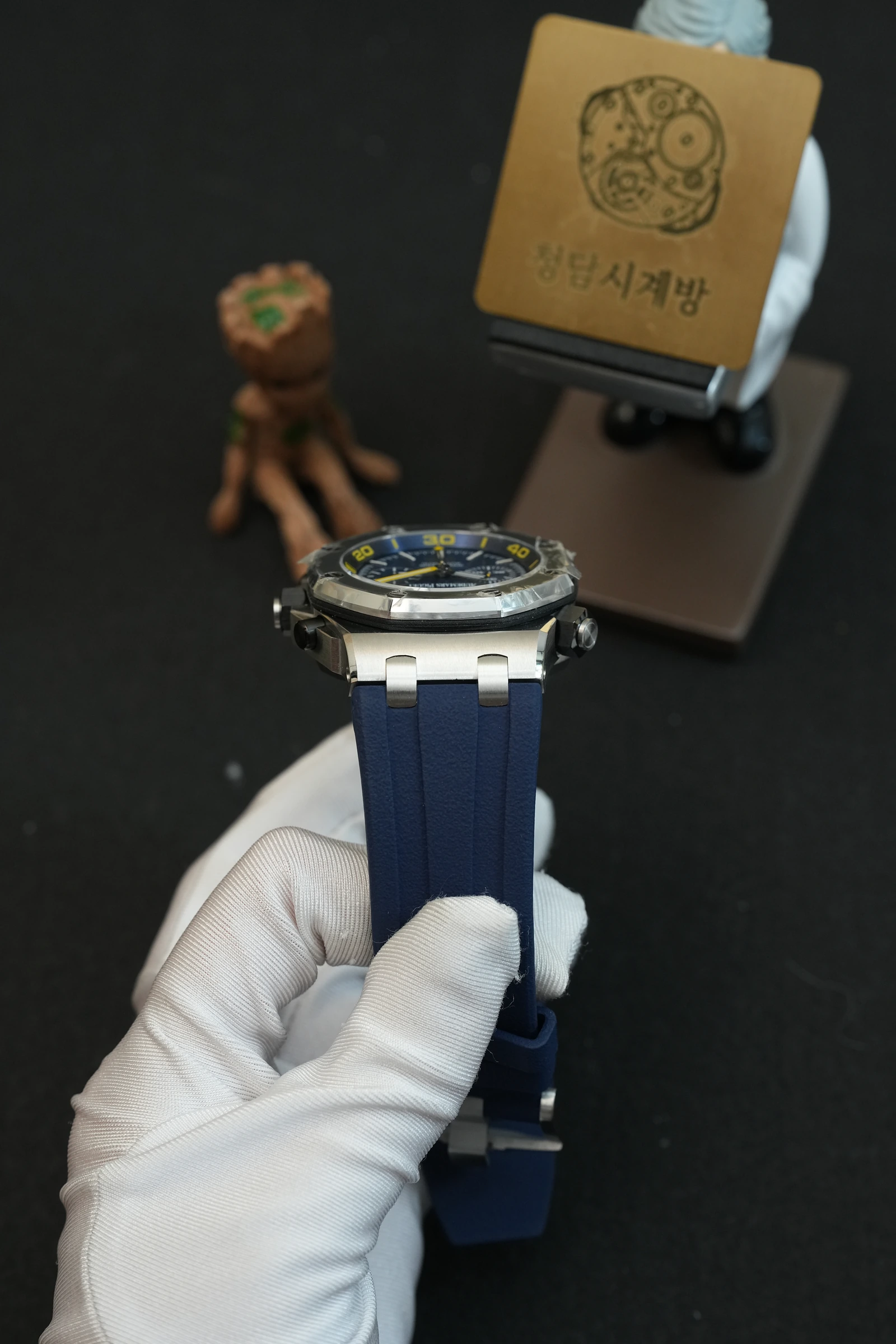 오데마피게 로얄오크 오프쇼어 다이버 블루 상세 이미지 4