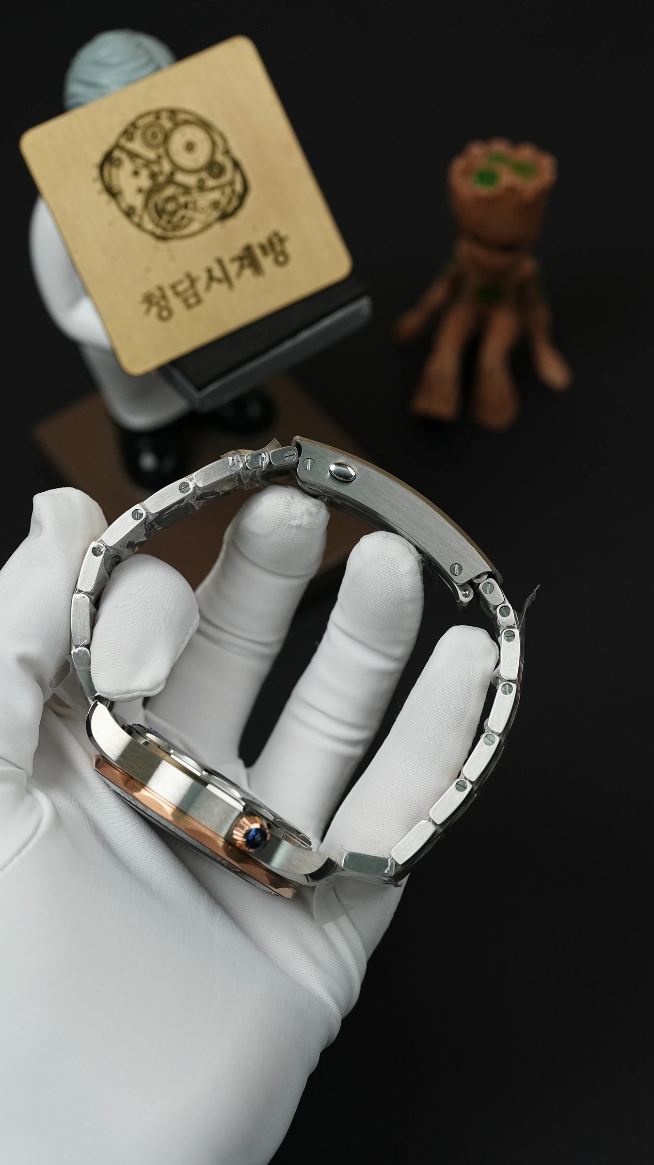 오메가 씨마스터 다이버 300 코 액시얼 마스터 크로노미터 상세 이미지 4