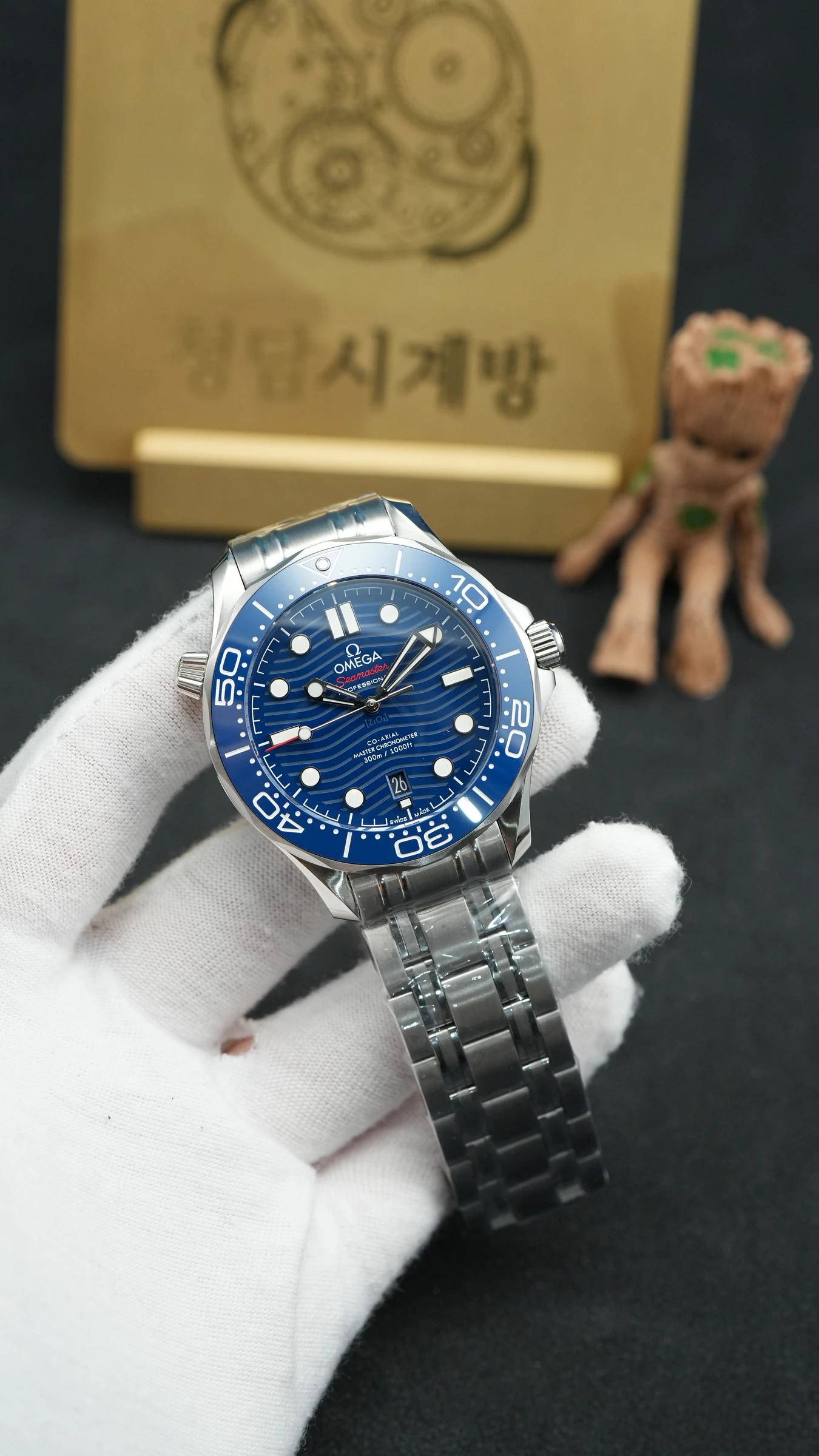 오메가 씨마스터 다이버 300 블루 상세 이미지 5