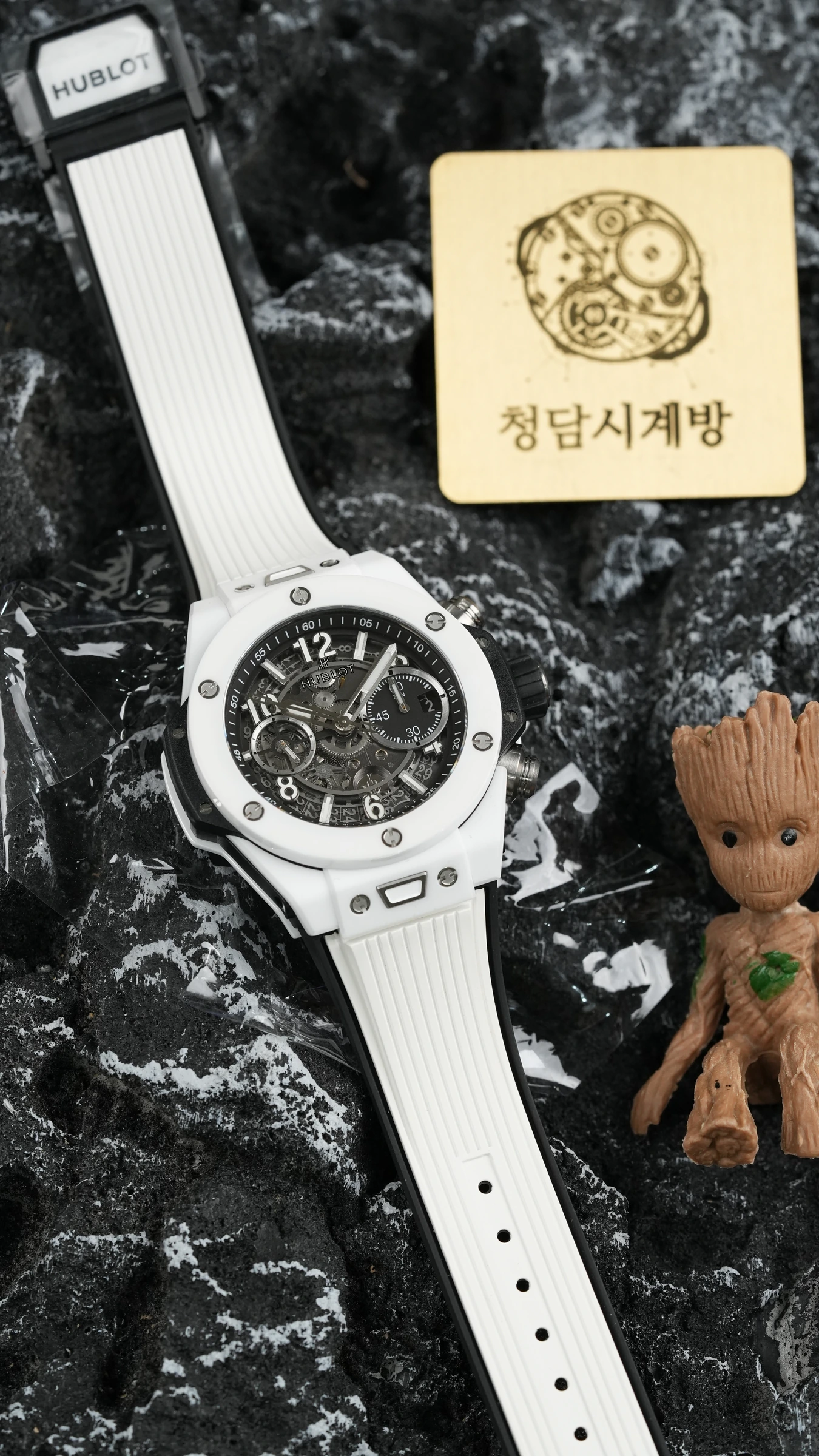 위블로 빅뱅유니코 화이트 상품 이미지 1