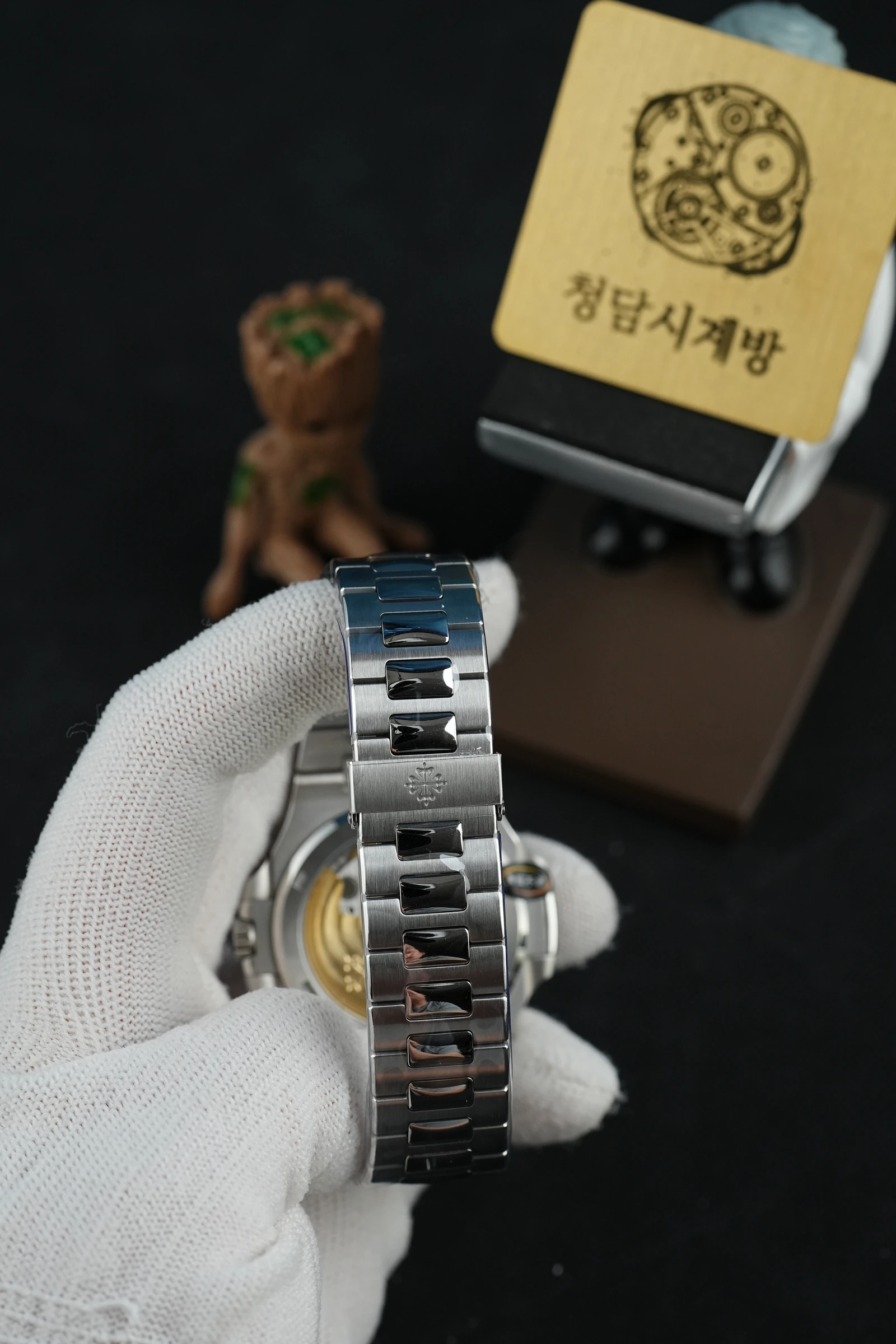 파텍필립 노틸러스 5711 화이트 스틸 상세 이미지 9