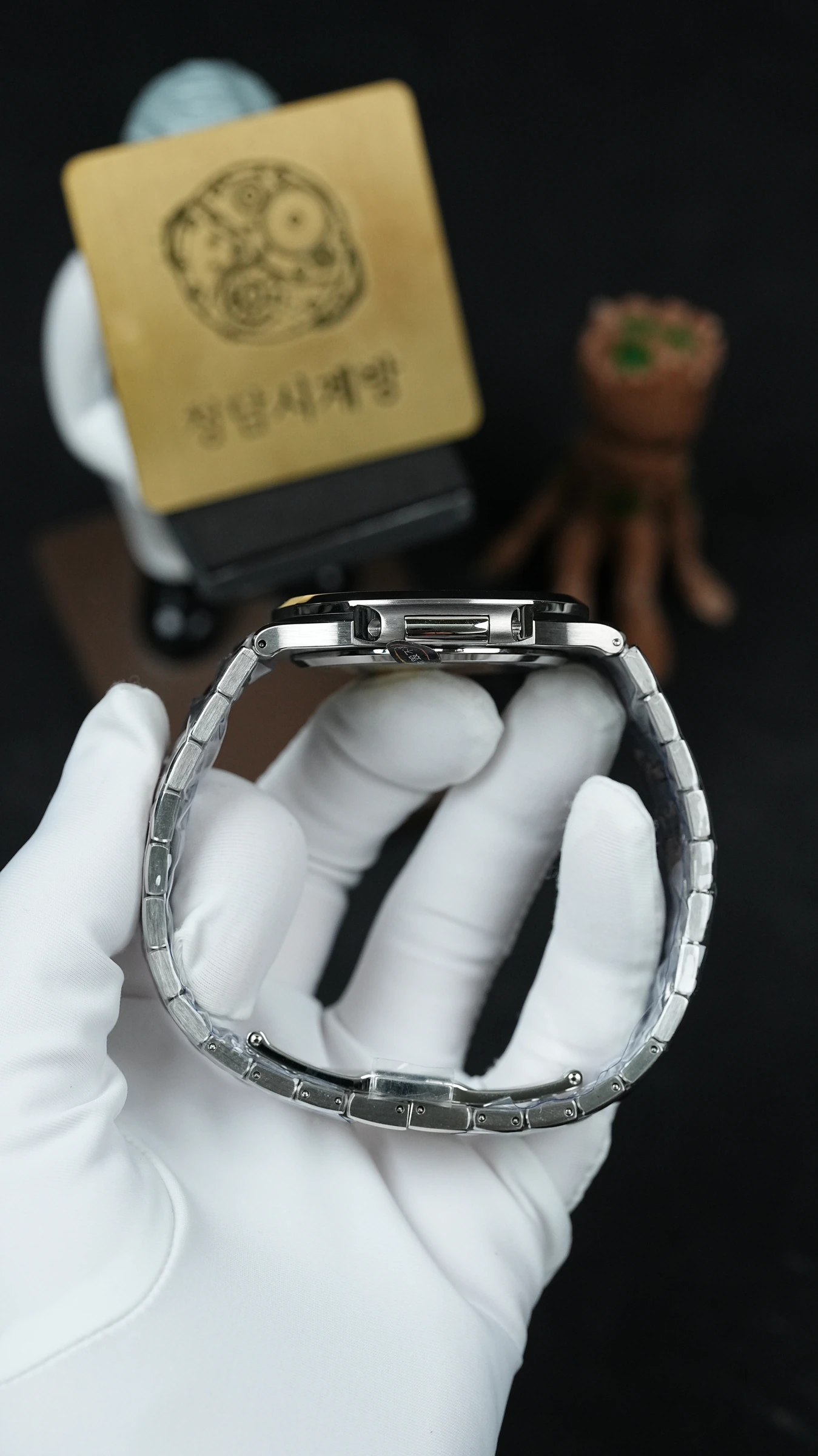 파텍필립 노틸러스 5811 블루 상세 이미지 15