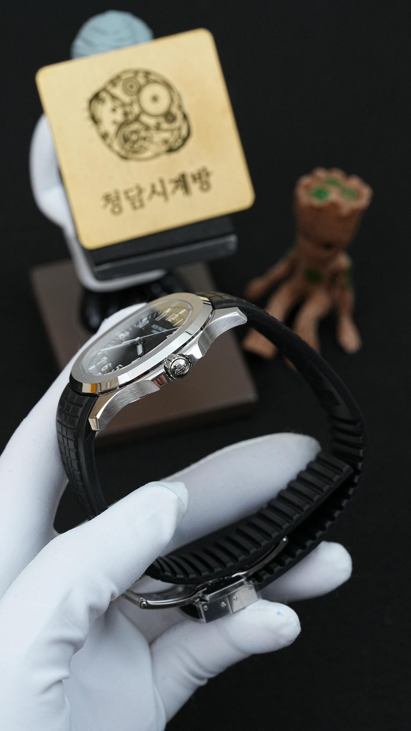 파텍필립 아쿠아넛 블랙 상세 이미지 9