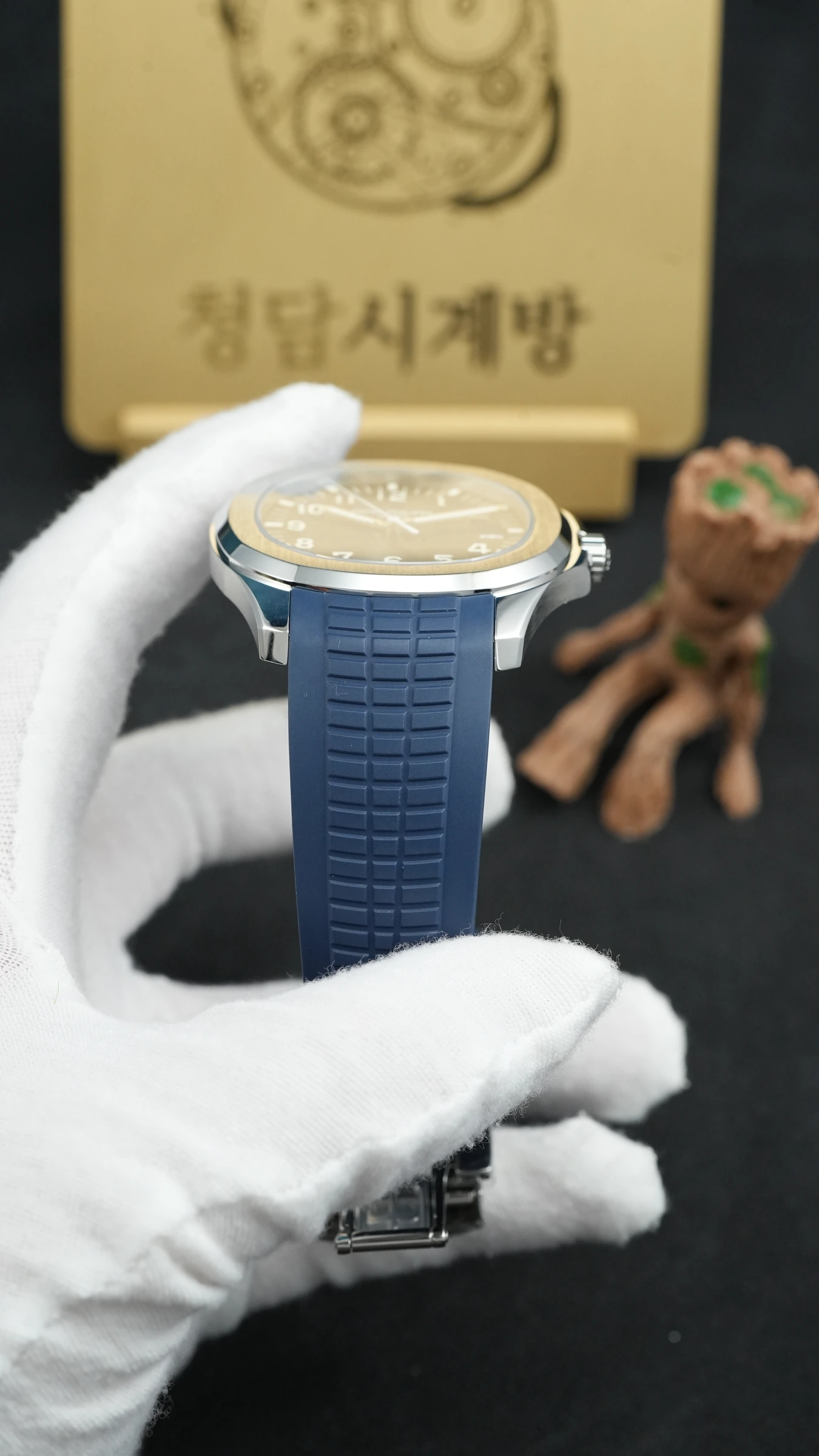 파텍필립 아쿠아넛 청판 상세 이미지 4