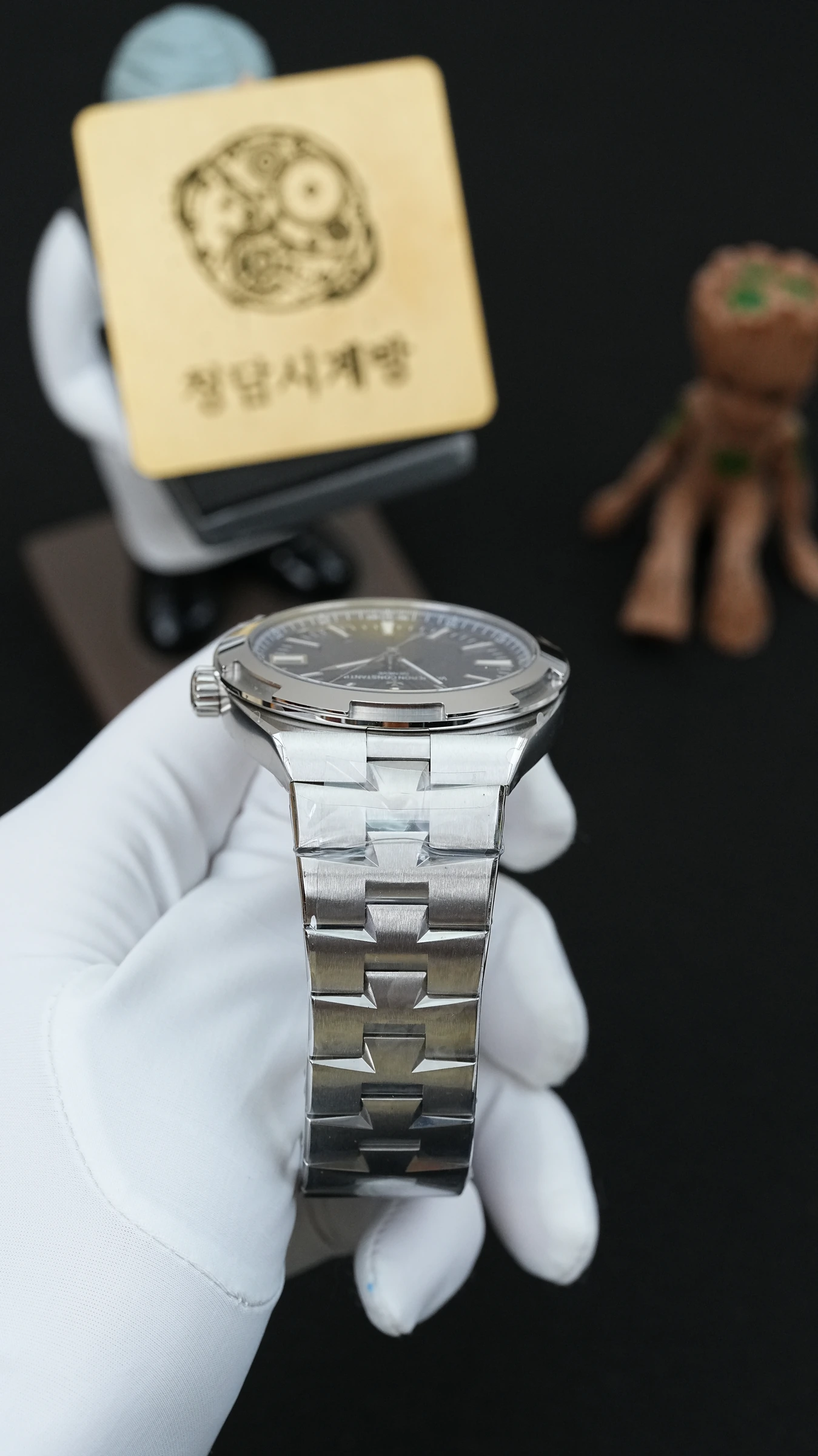바쉐론 콘스탄틴 오버시즈 블루 스틸 상세 이미지 12