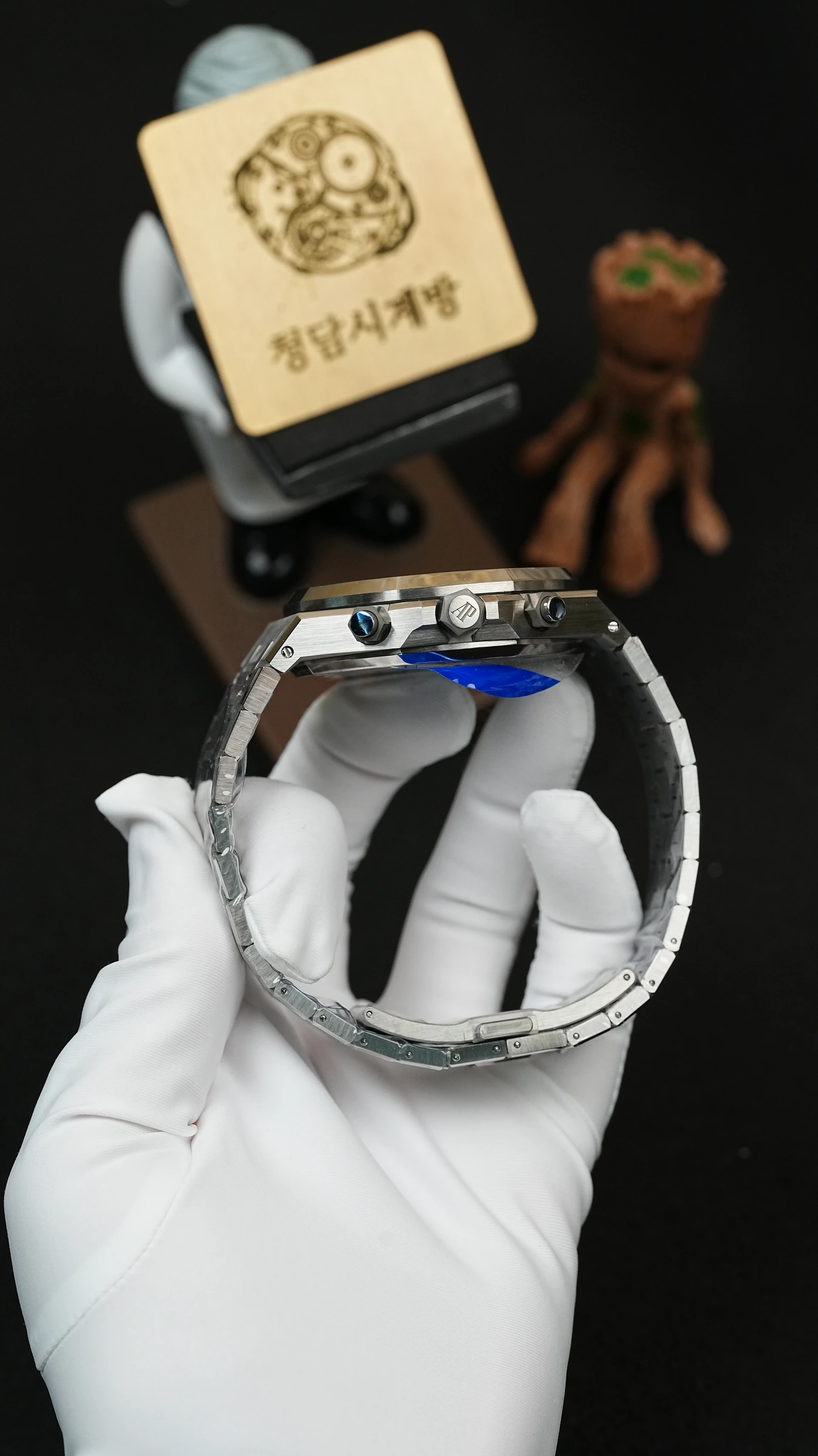 오데마피게 로얄오크 26240 화이트 상세 이미지 5