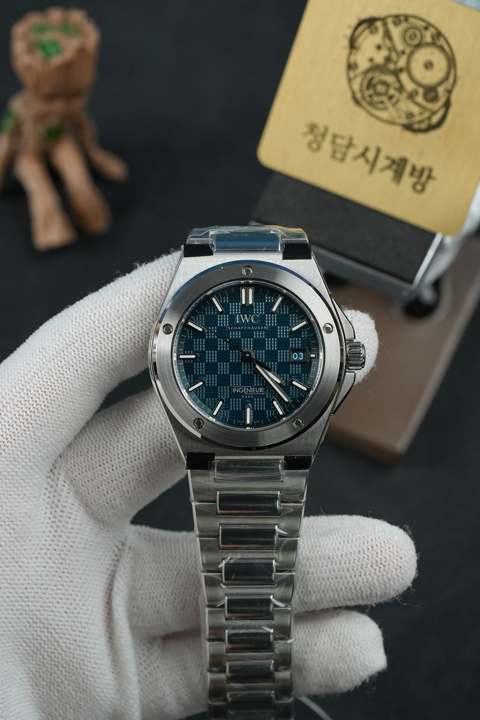 IWC 인제니어 블루 상세 이미지 5