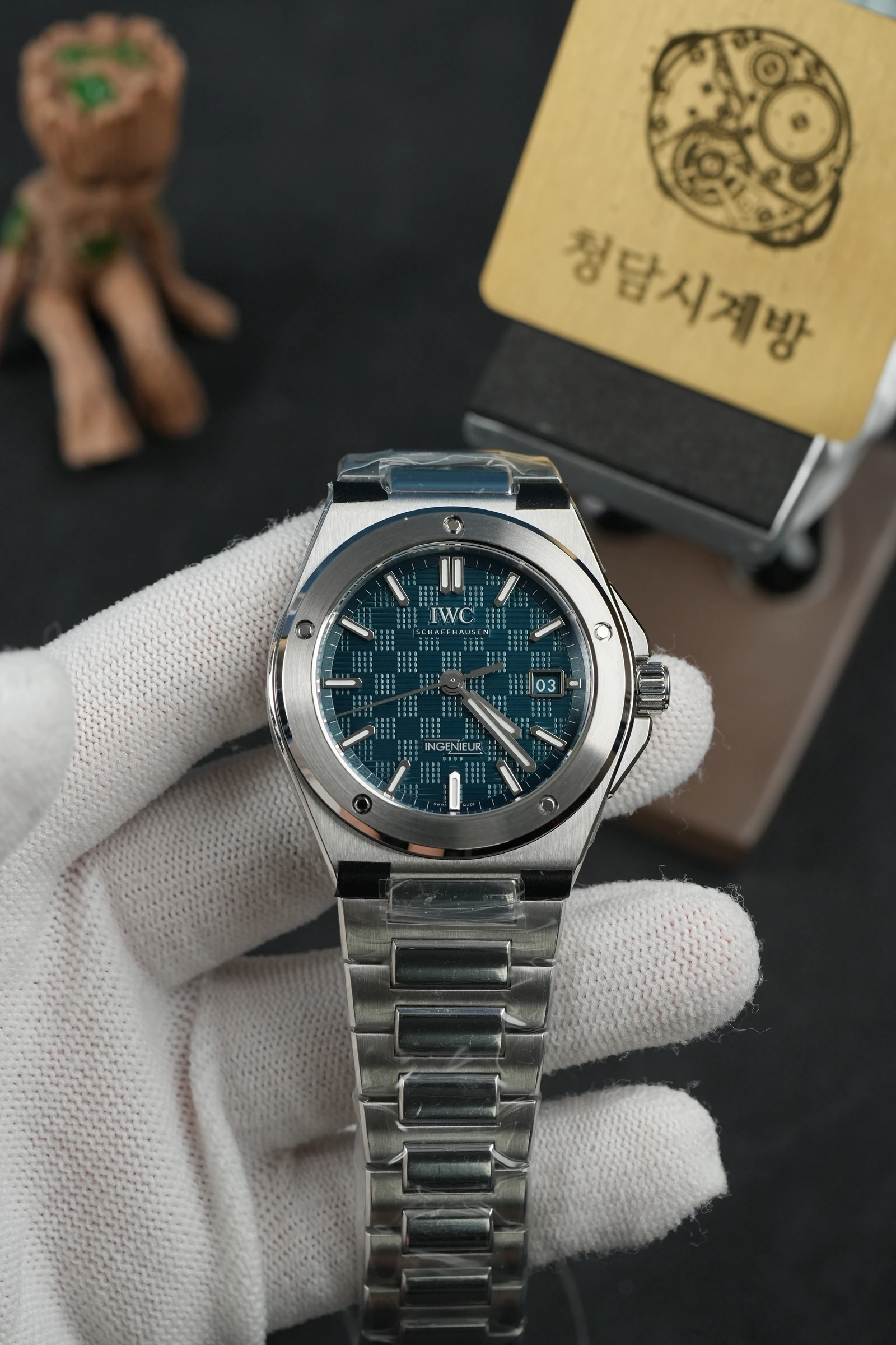 IWC 인제니어 블루 상세 이미지 11