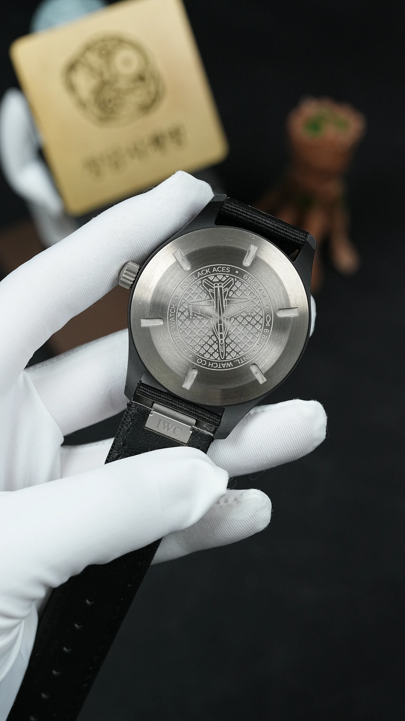 IWC 파일럿 워치 블랙에이스 상세 이미지 15