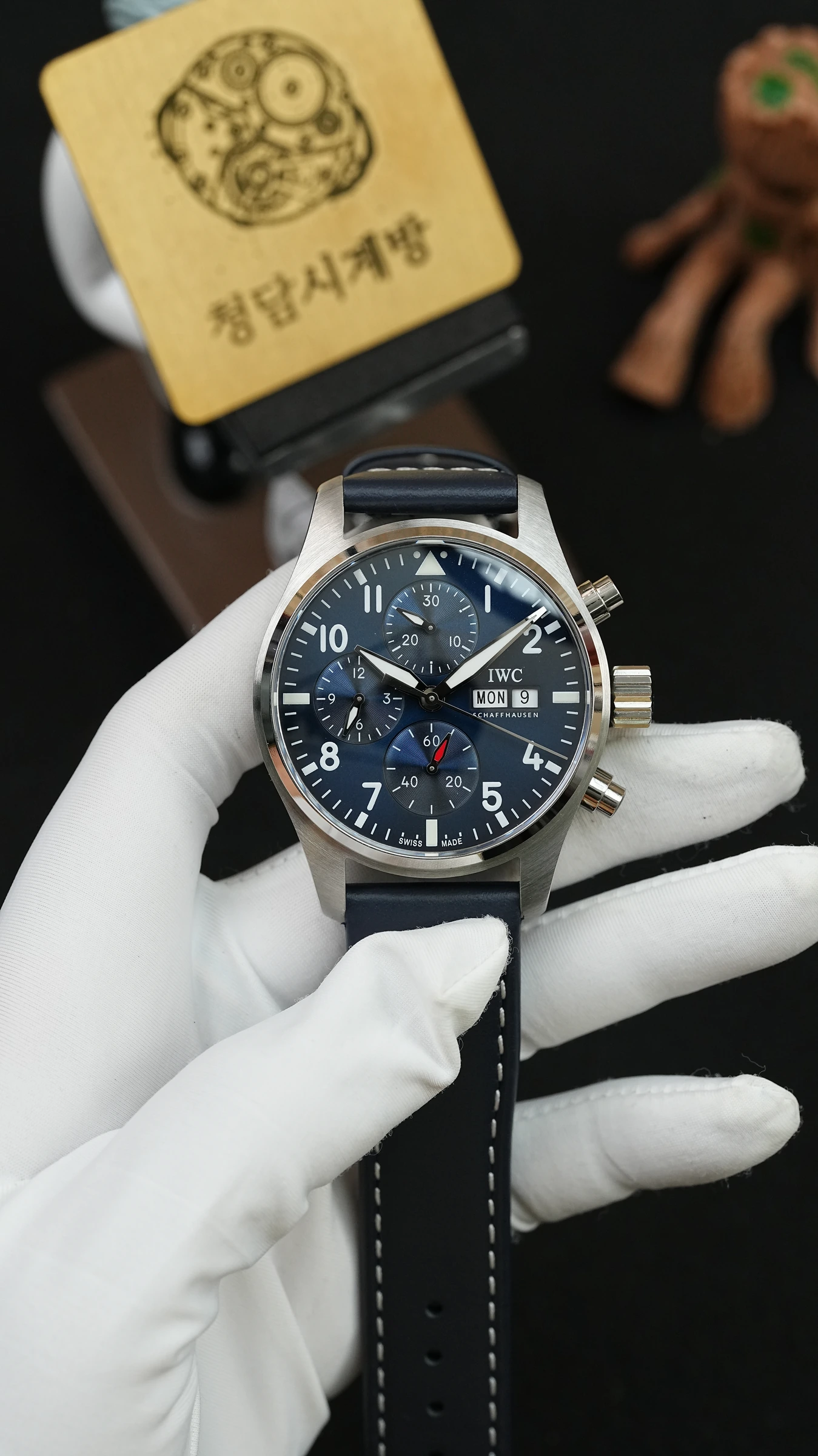 IWC 파일럿 워치 크로노그래프 블루 상품 이미지 1