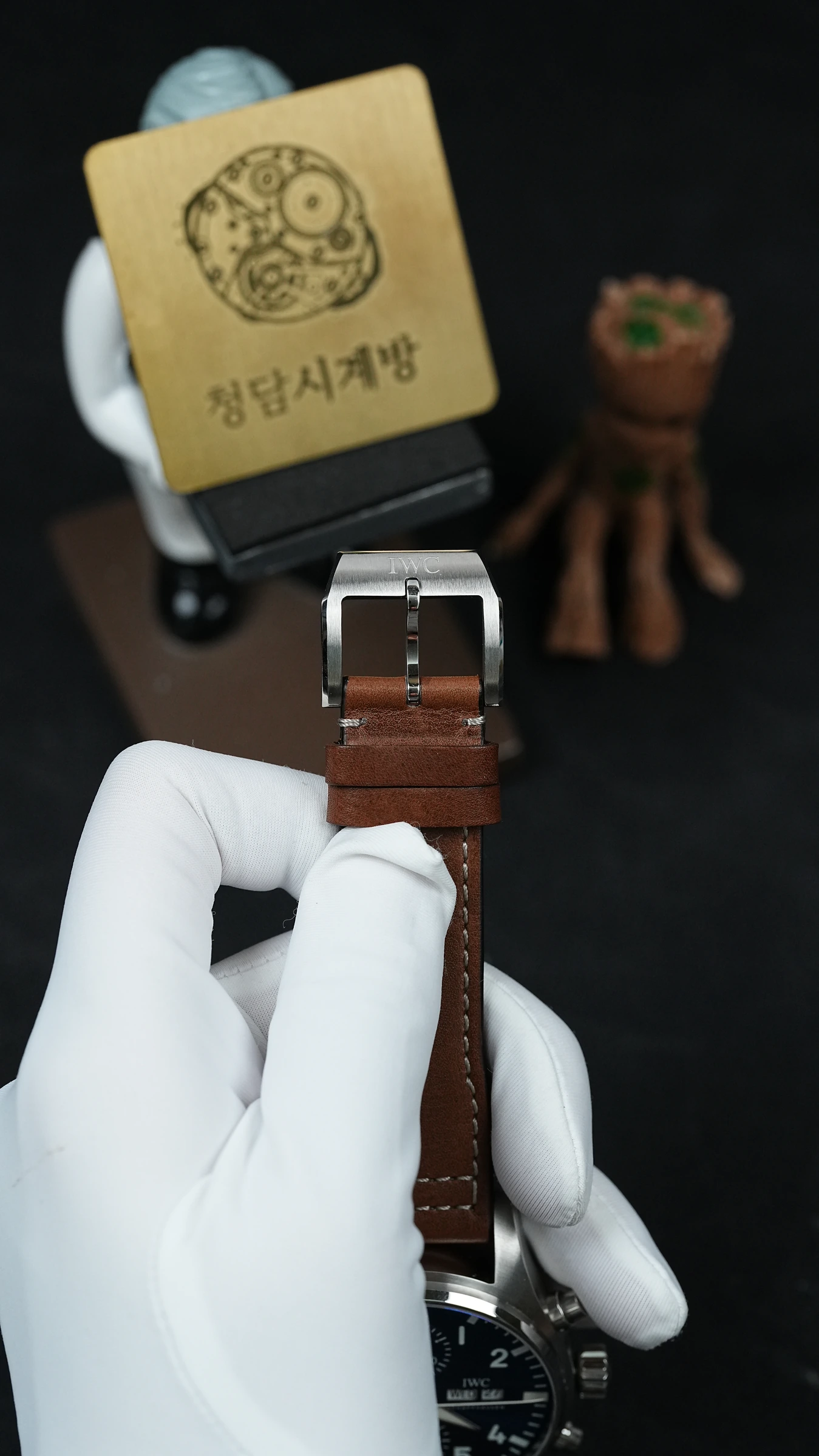 IWC 파일럿 워치 크로노그래프 어린왕자 상세 이미지 14