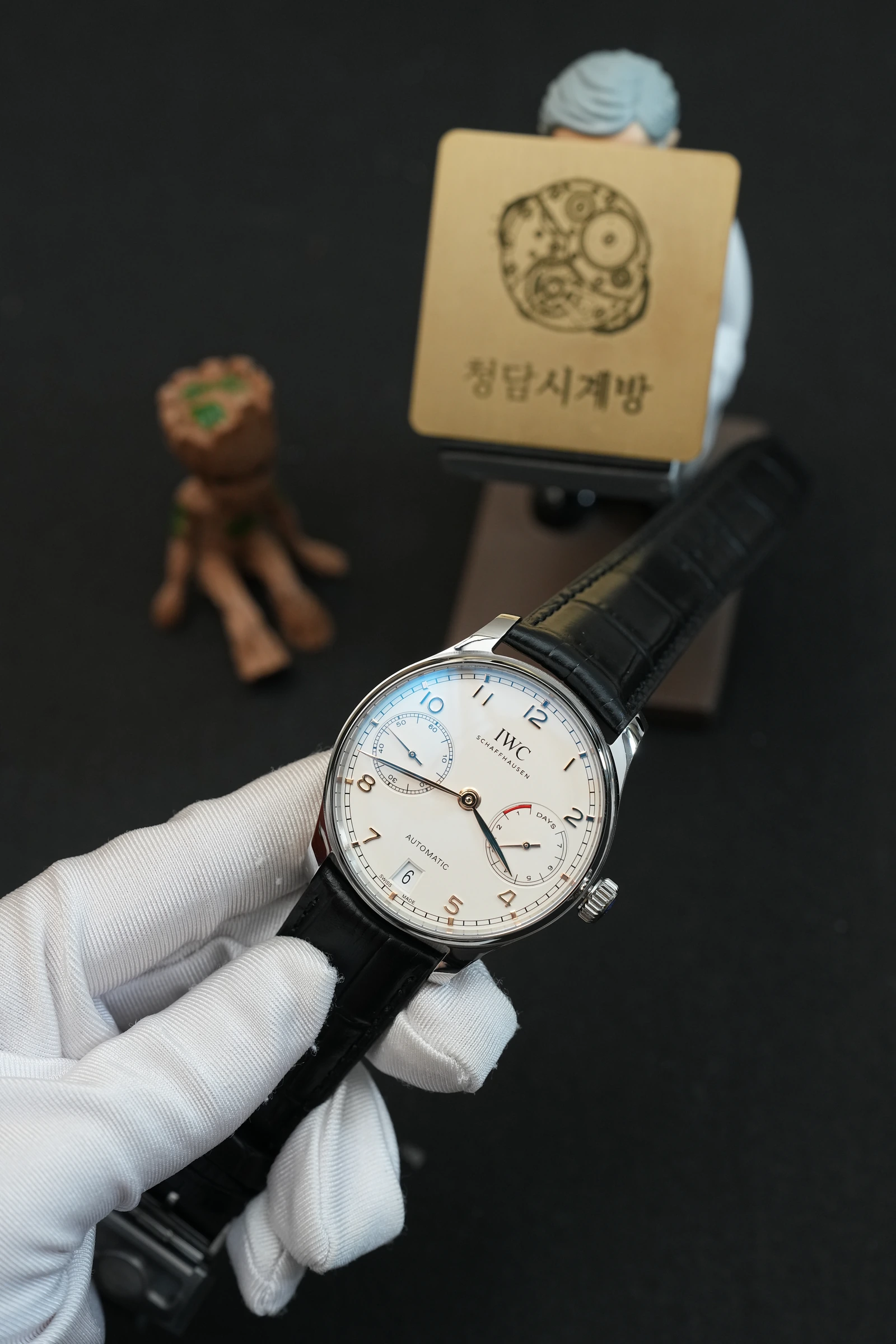IWC 포르투기저 7DAYS 골드핸즈 상세 이미지 10