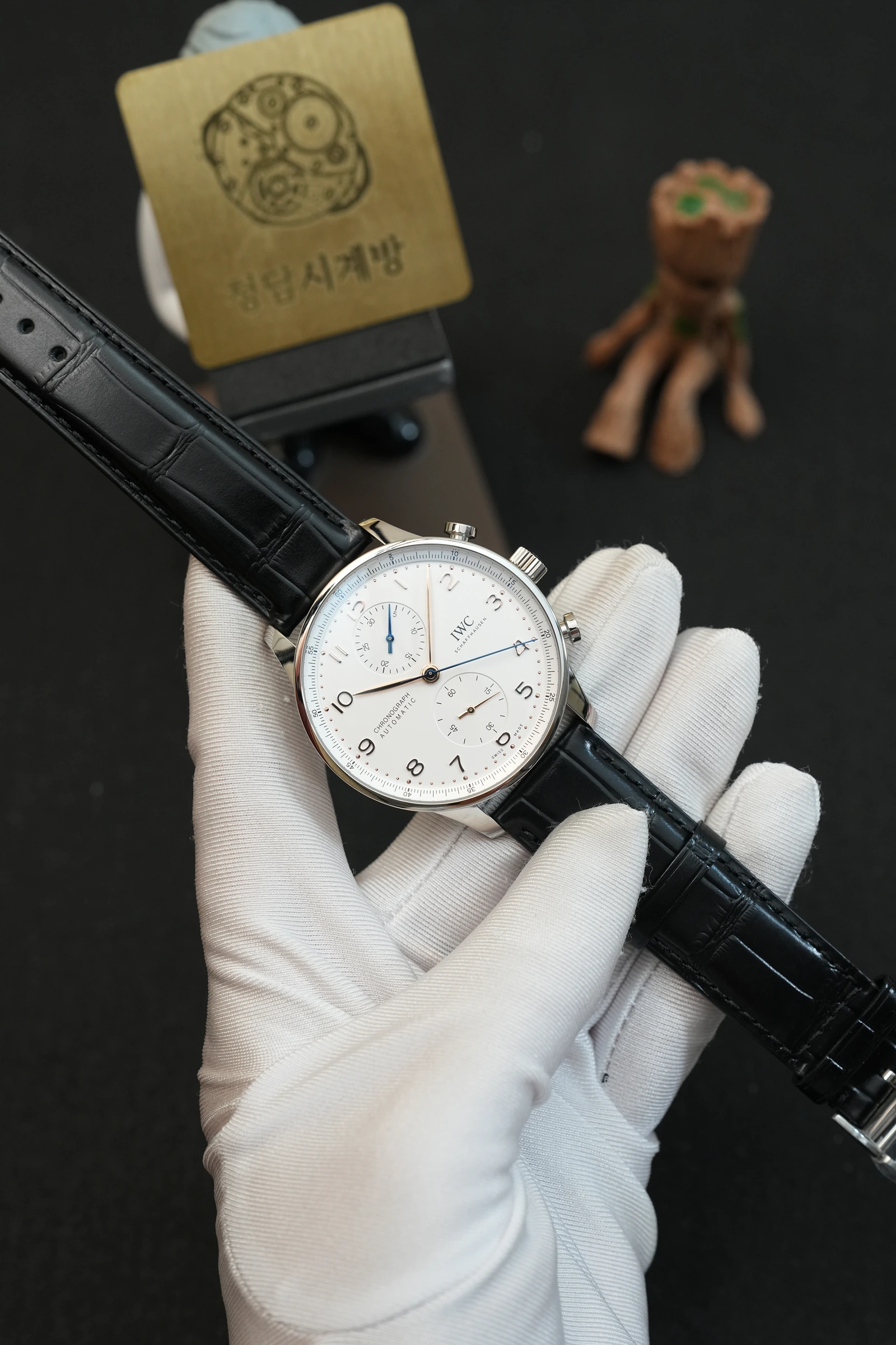 IWC 포르투기저 크로노 골드핸즈 블랙가죽 상세 이미지 9