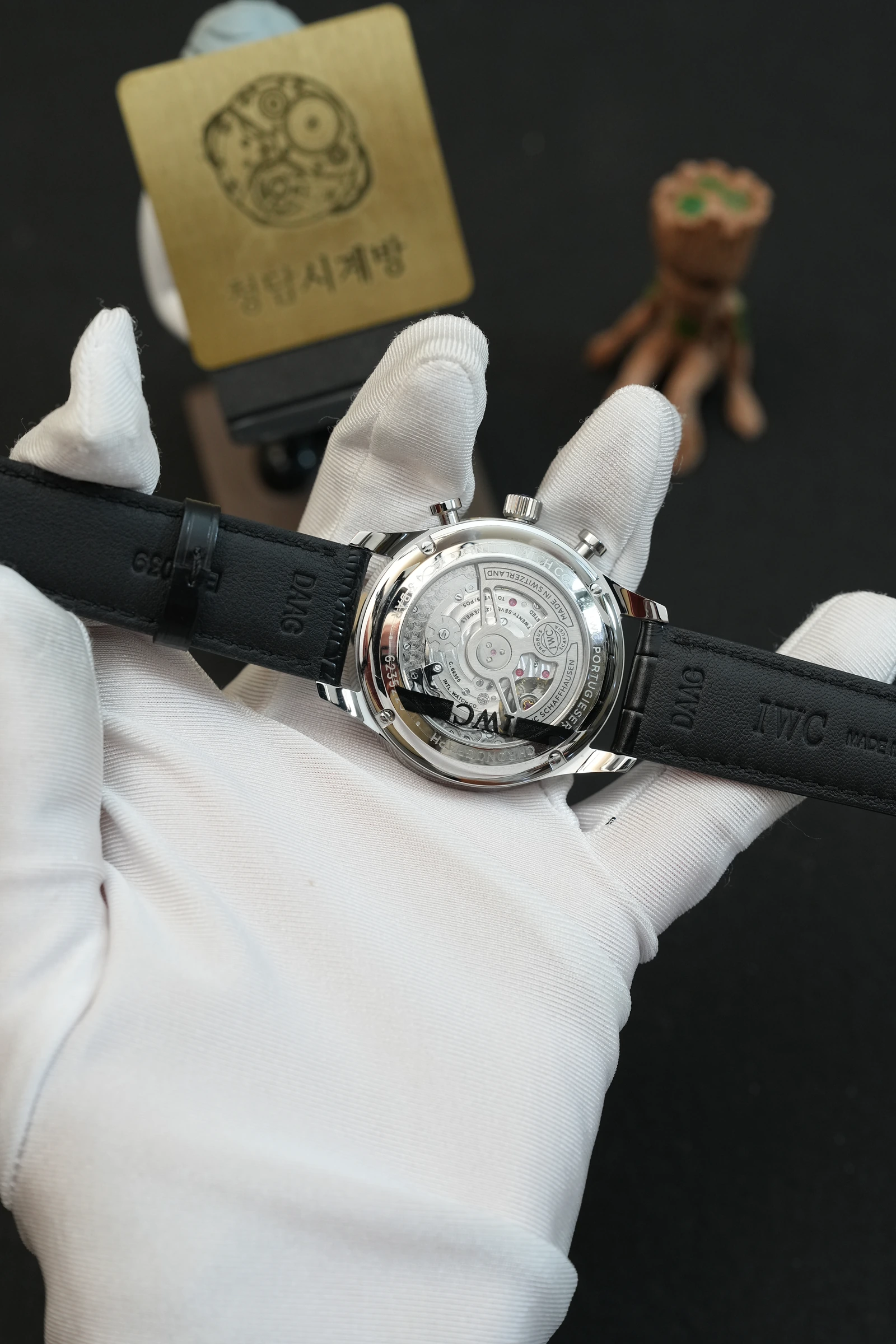 IWC 포르투기저 크로노 골드핸즈 블랙가죽 상세 이미지 15