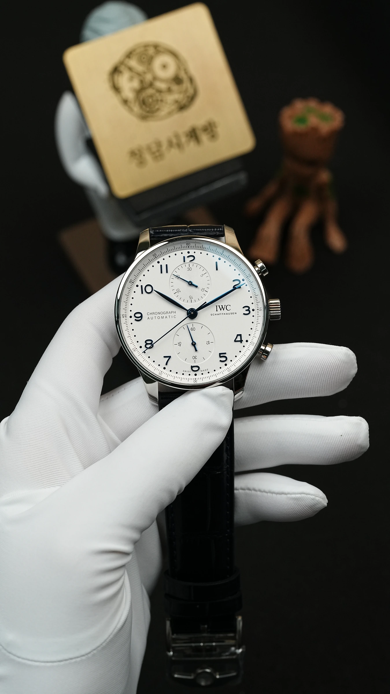 IWC 포르투기저 크로노 블루핸즈 상세 이미지 9
