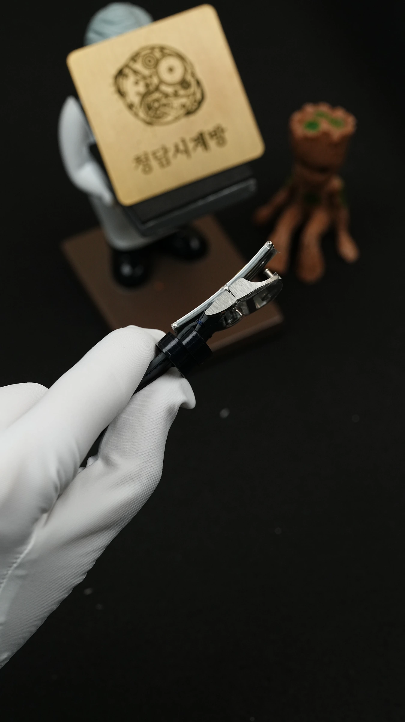 IWC 포르투기저 크로노 블루핸즈 상세 이미지 14