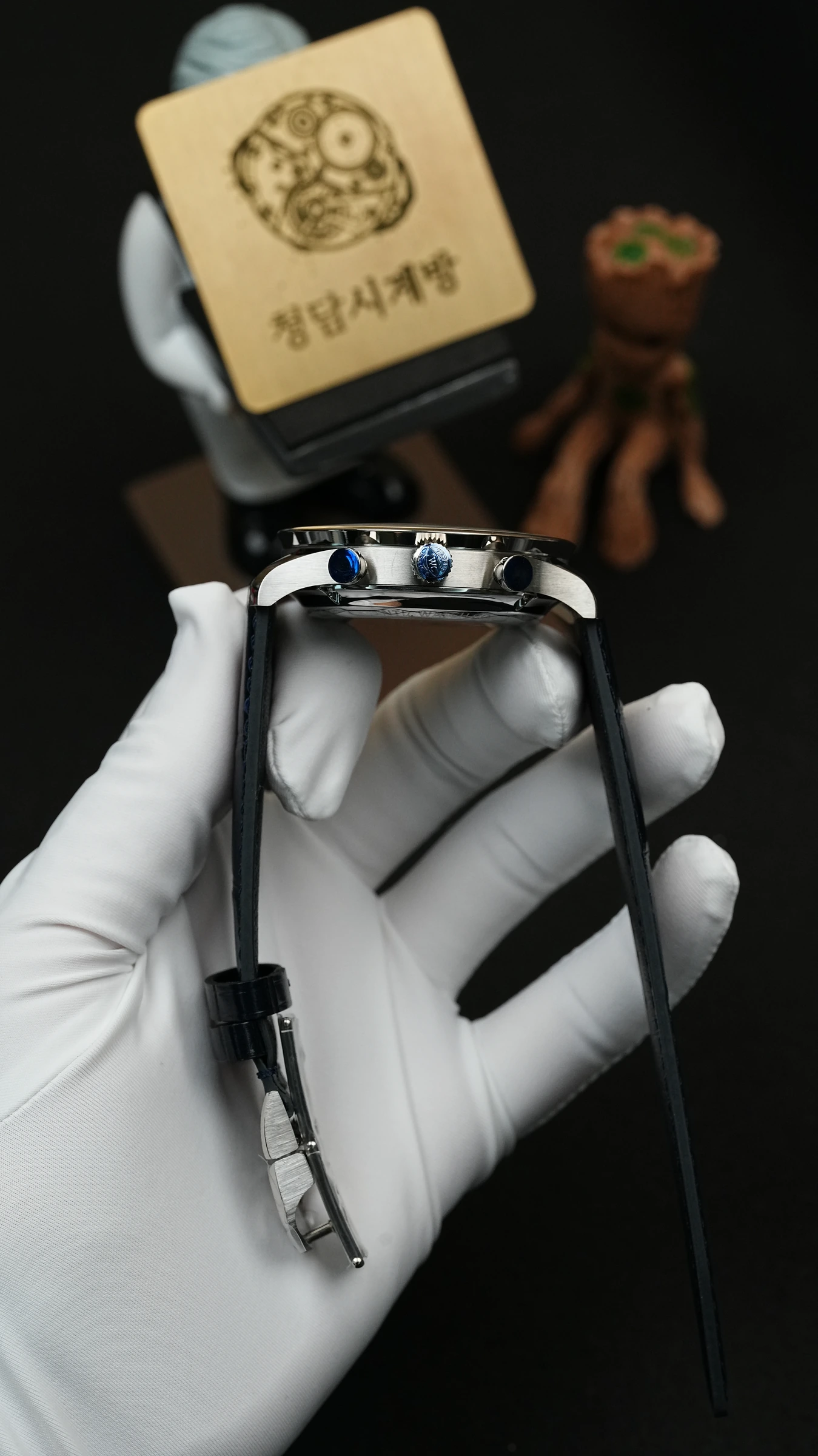 IWC 포르투기저 크로노 블루핸즈 상세 이미지 18