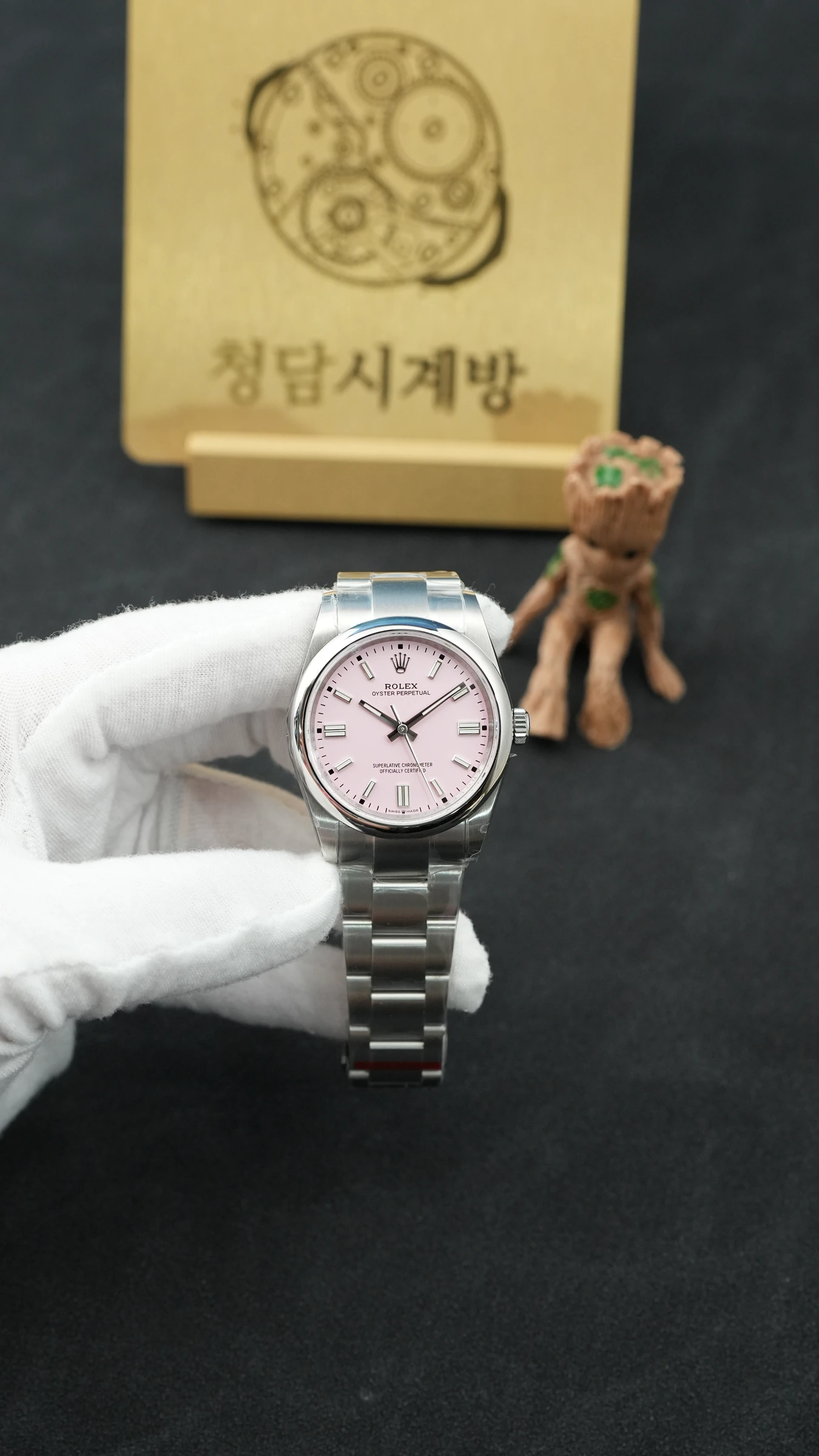 롤렉스 오이스터퍼페츄얼 논데이트 핑크 상세 이미지 5