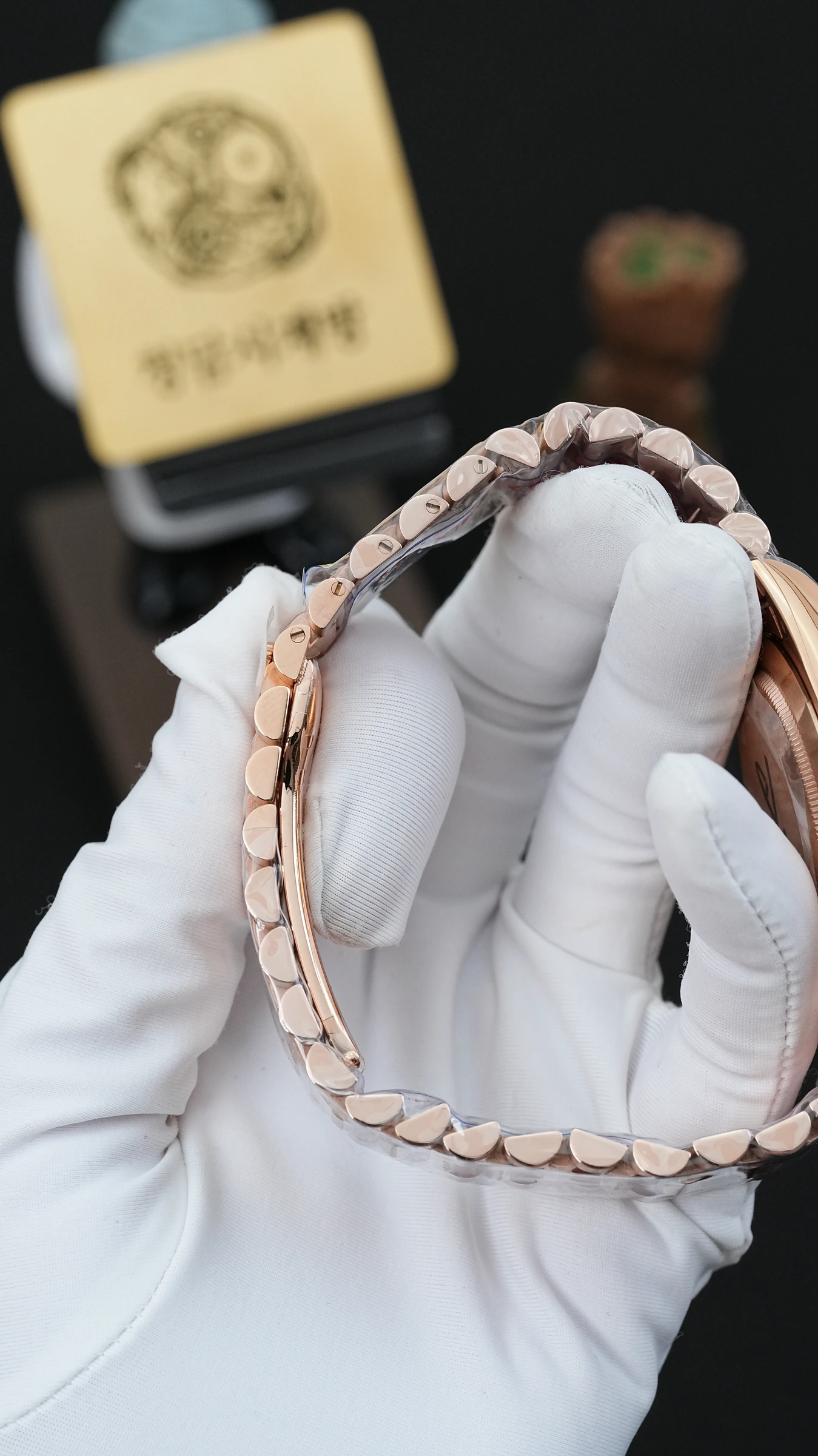 롤렉스 데이데이트 로즈골드 올리브그린 다이아베젤 상세 이미지 5