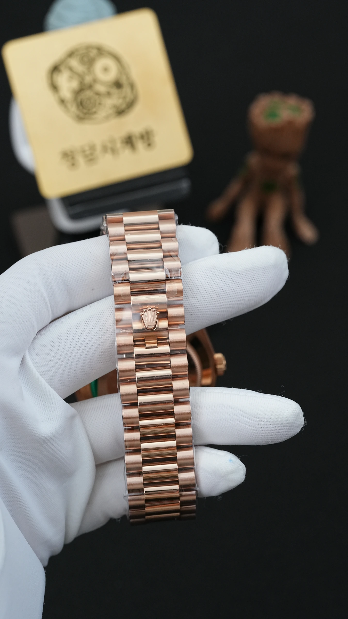 롤렉스 데이데이트 로즈골드 올리브그린 다이아베젤 상세 이미지 8