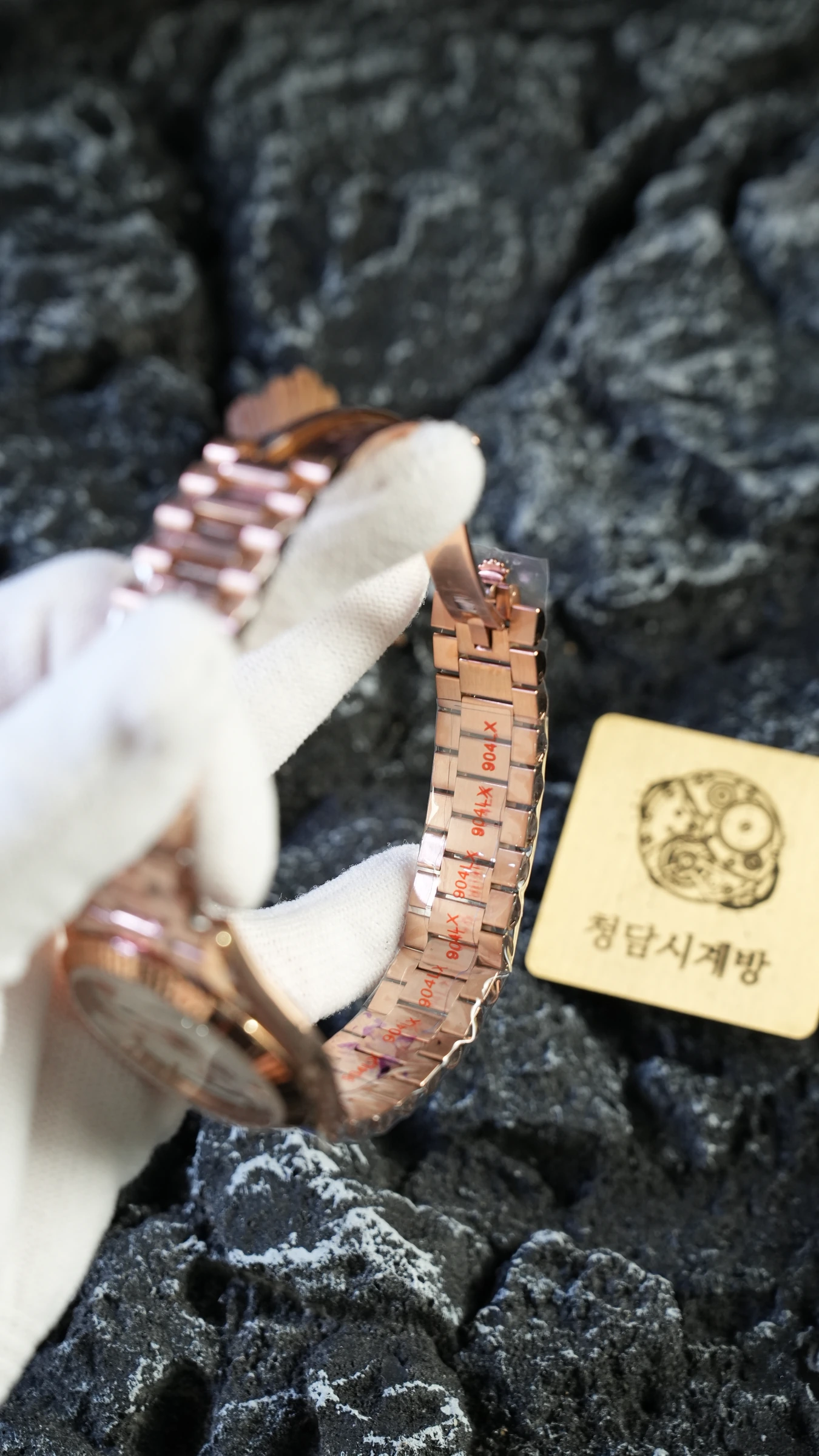 롤렉스 데이데이트 로즈골드 화이트로만 상세 이미지 4
