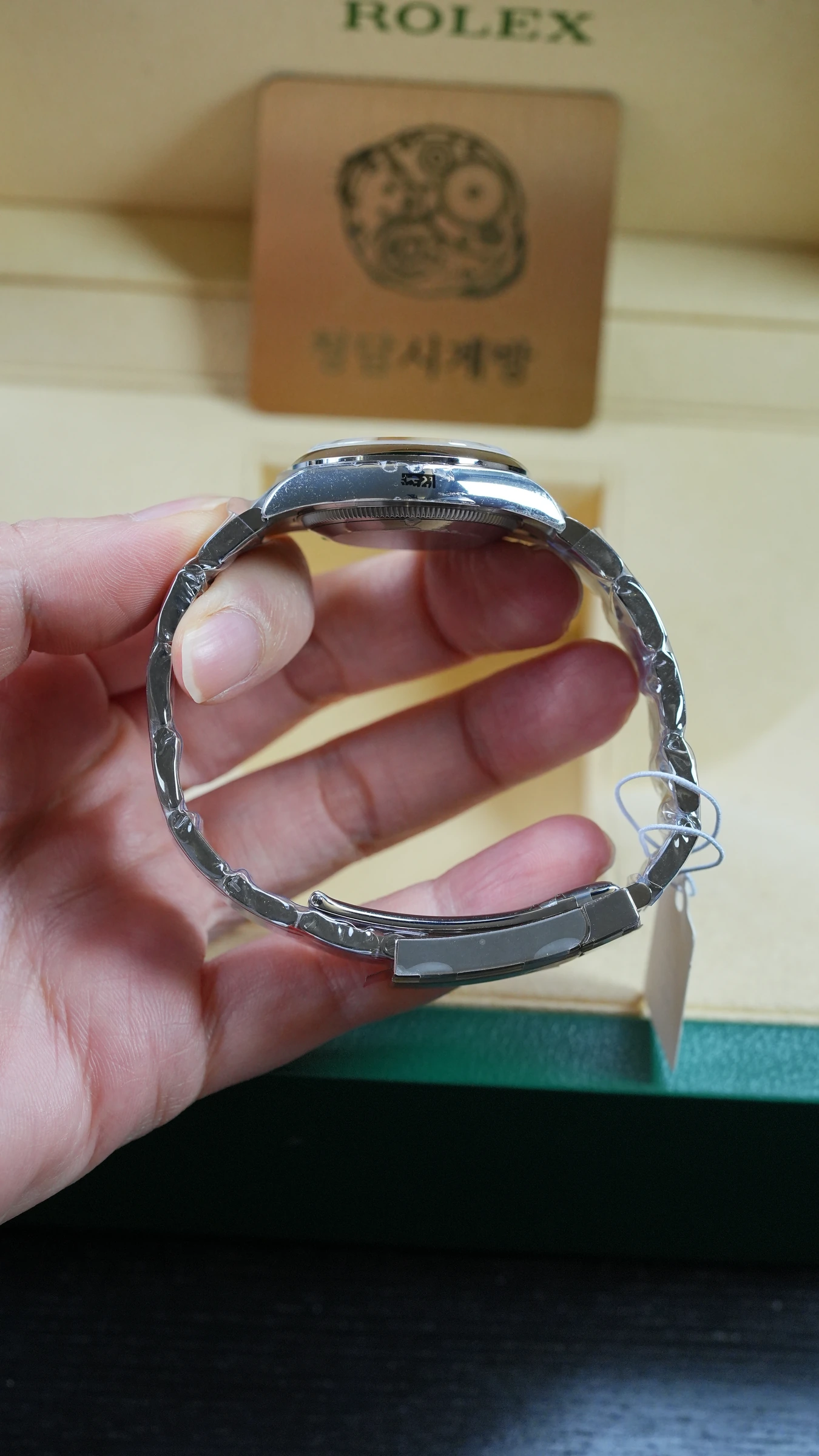 롤렉스 오이스터퍼페츄얼 옐로우 상세 이미지 5