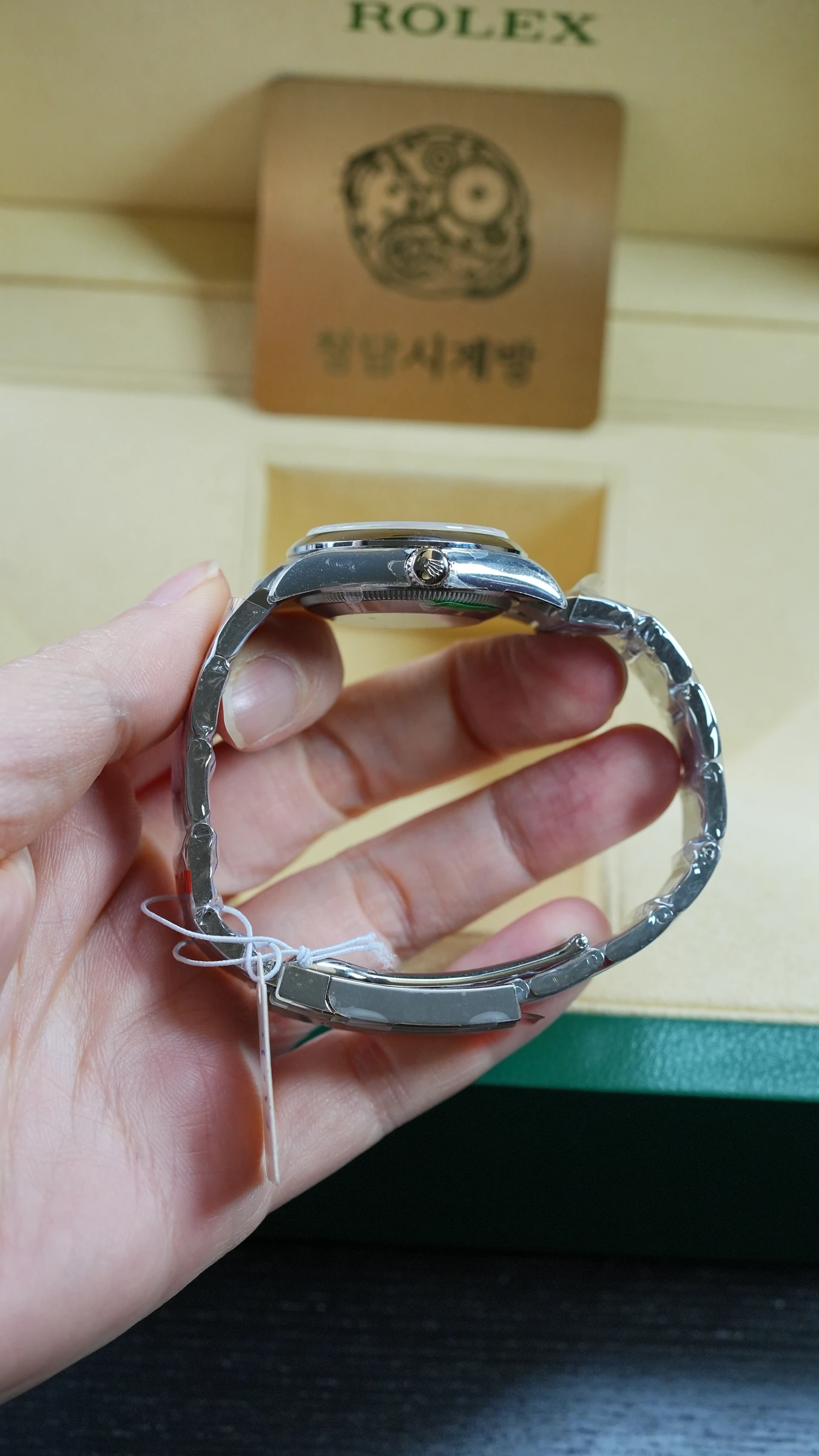 롤렉스 오이스터퍼페츄얼 옐로우 상세 이미지 7