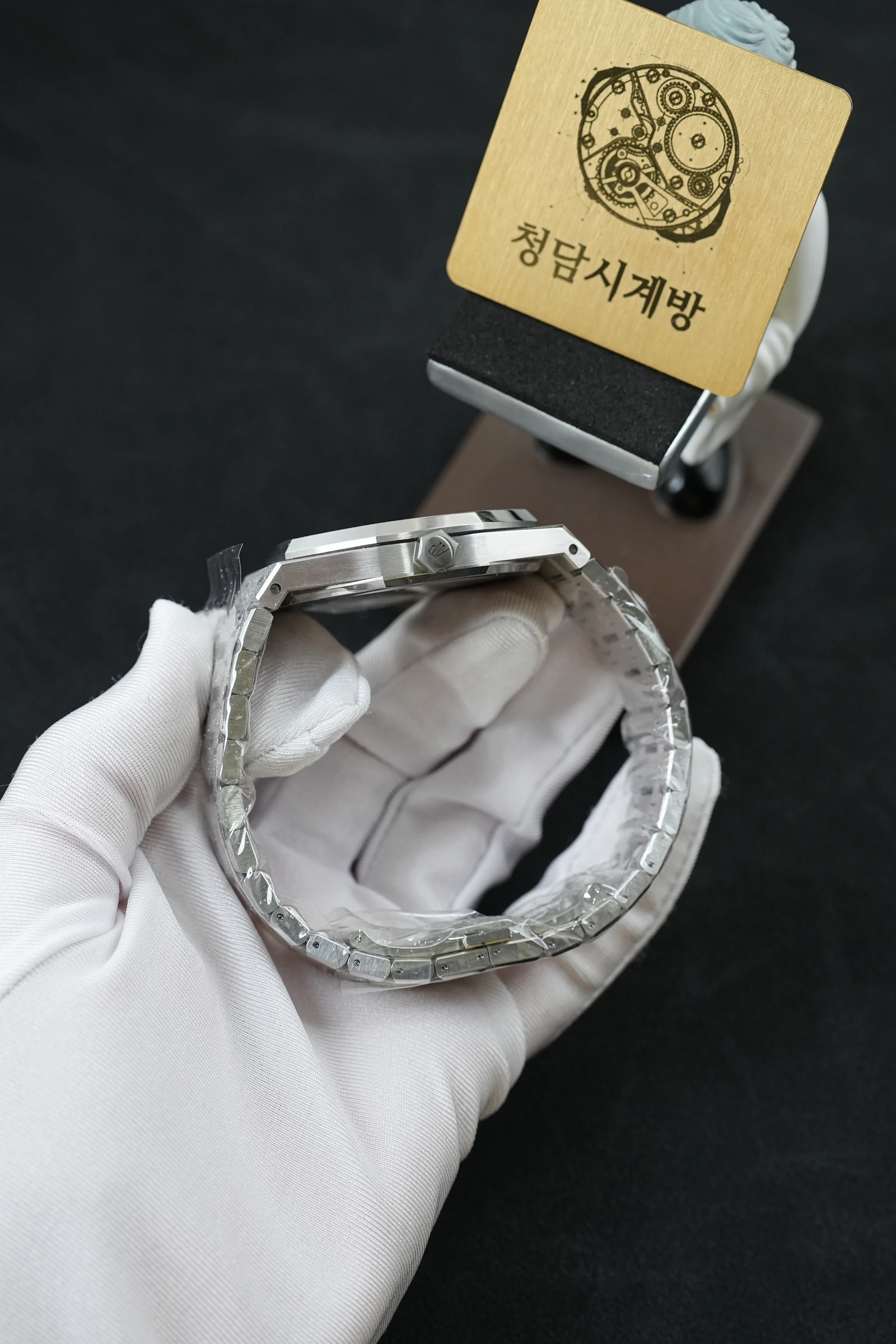 오데마피게 로얄오크 15407BC 프로스티드 오픈워크 상세 이미지 13