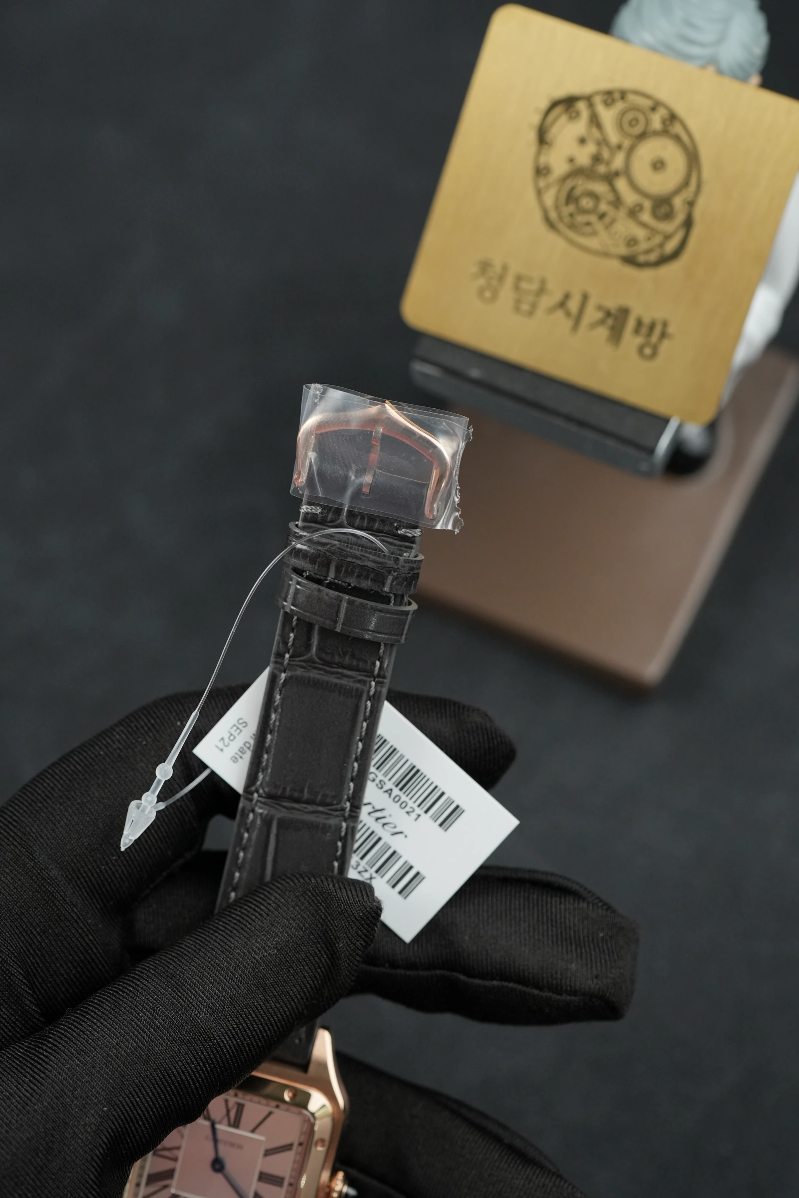 까르띠에 산토스 뒤몽 화이트 로즈톤 그레이가죽 상세 이미지 8