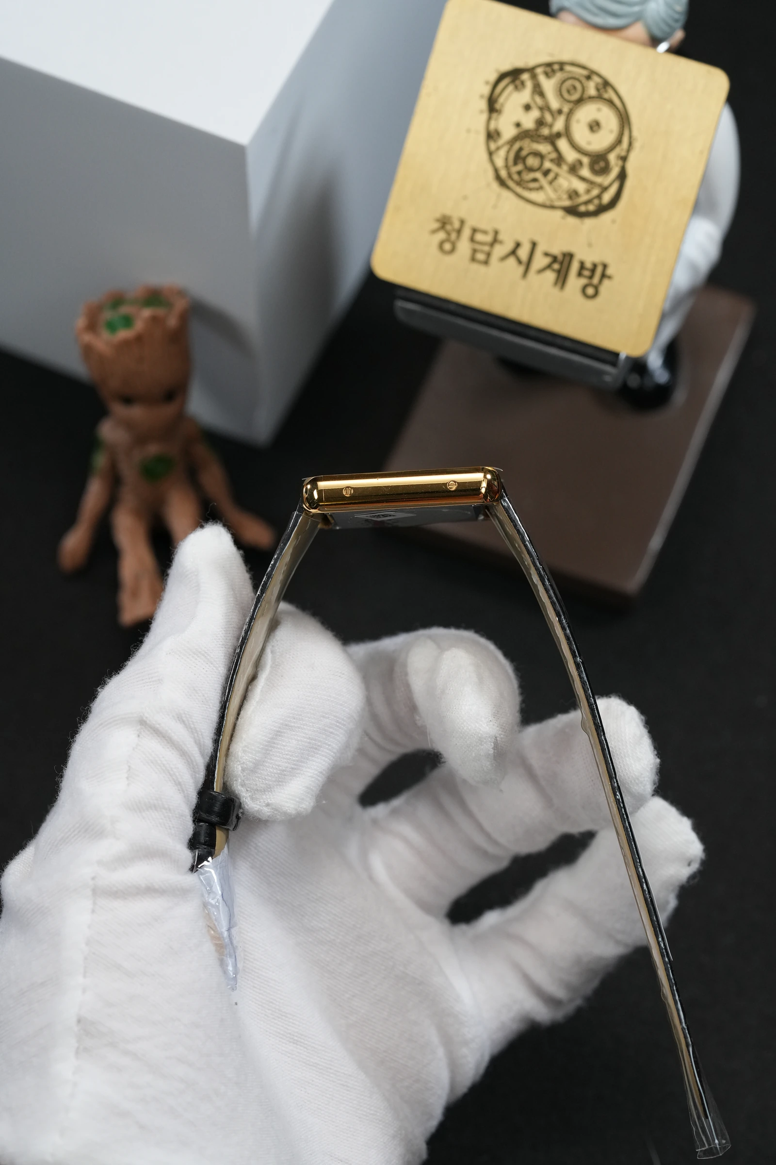 까르띠에 탱크솔로 옐로톤 블랙가죽 3170 상세 이미지 7