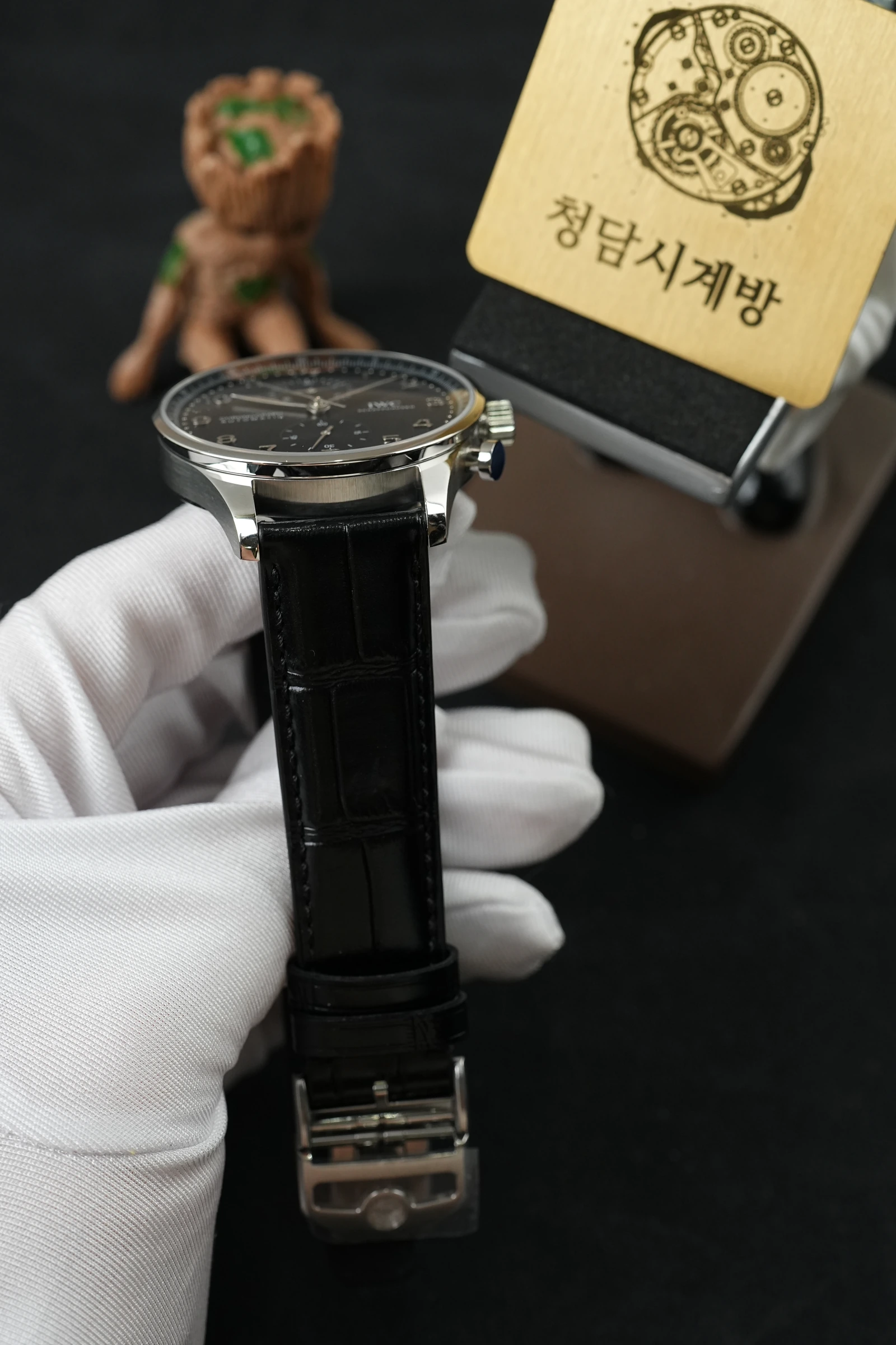 IWC 포르투기저 크로노그래프 블랙 블랙가죽 상세 이미지 9