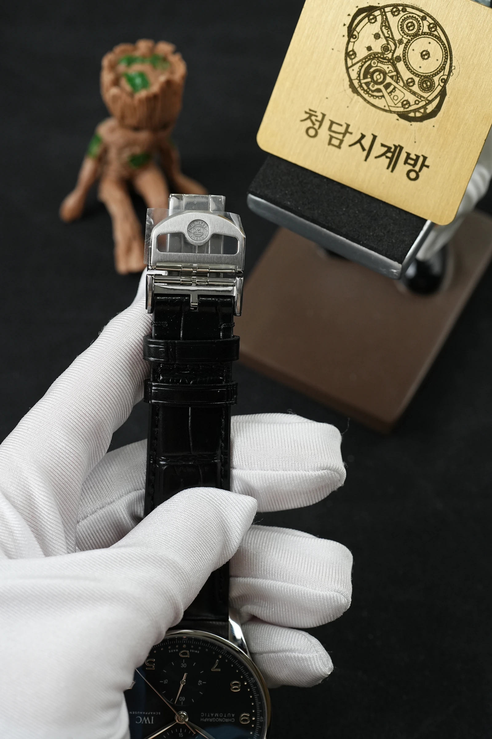 IWC 포르투기저 크로노그래프 블랙 블랙가죽 상세 이미지 10