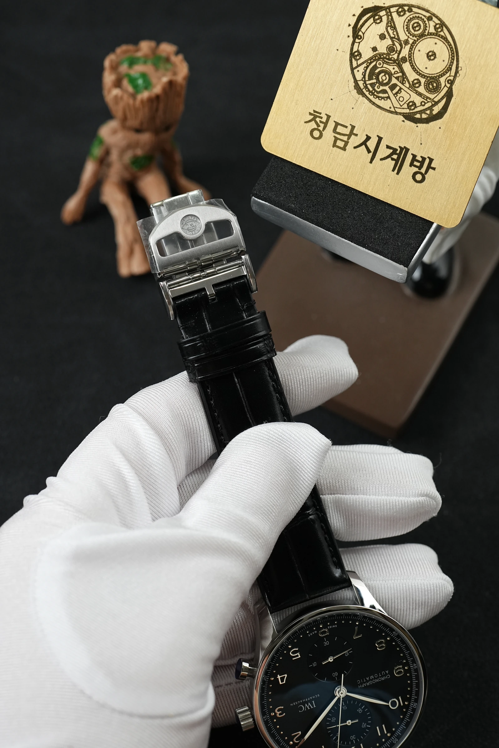 IWC 포르투기저 크로노그래프 블랙 블랙가죽 상세 이미지 11