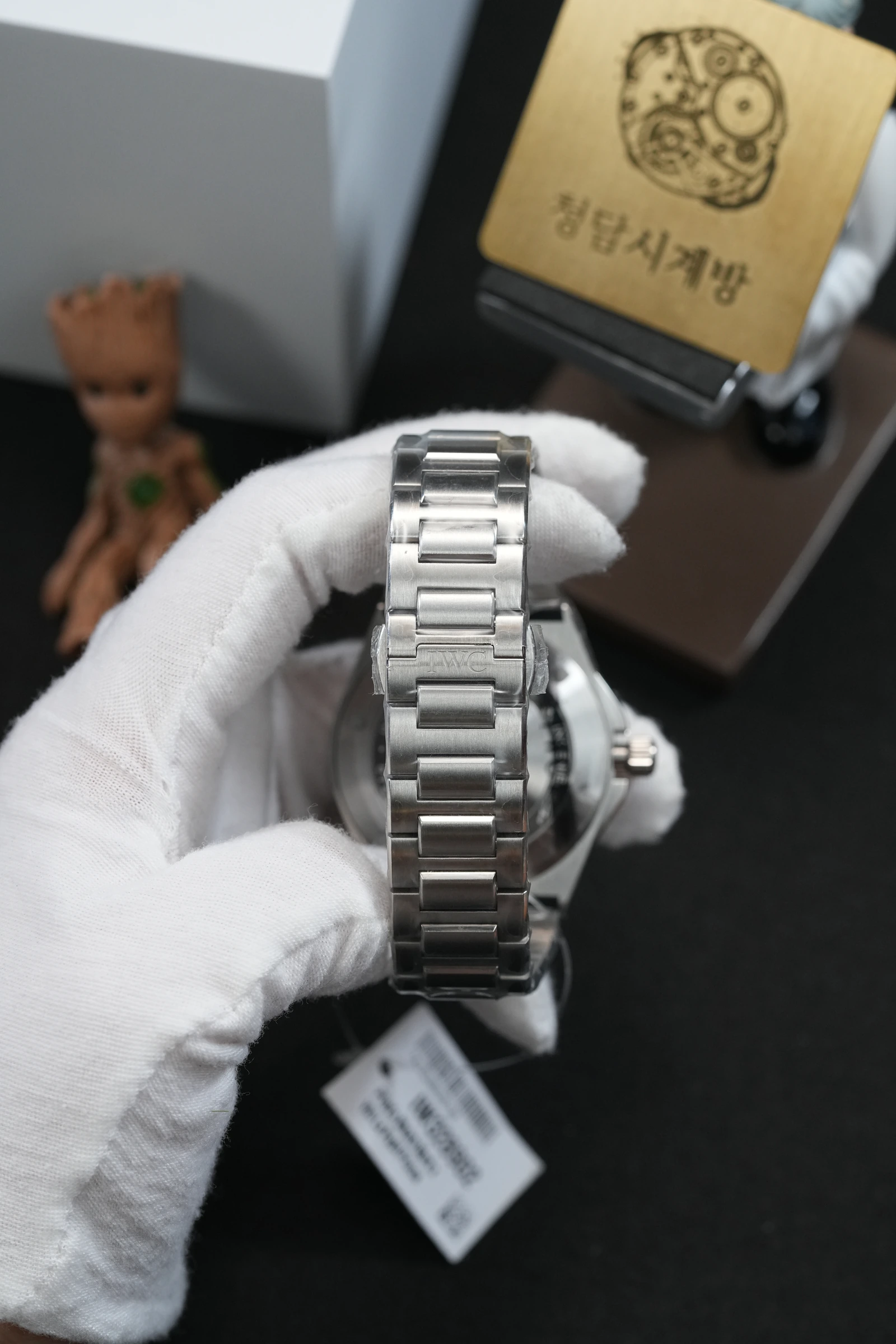 IWC 인제니어 화이트 상세 이미지 5