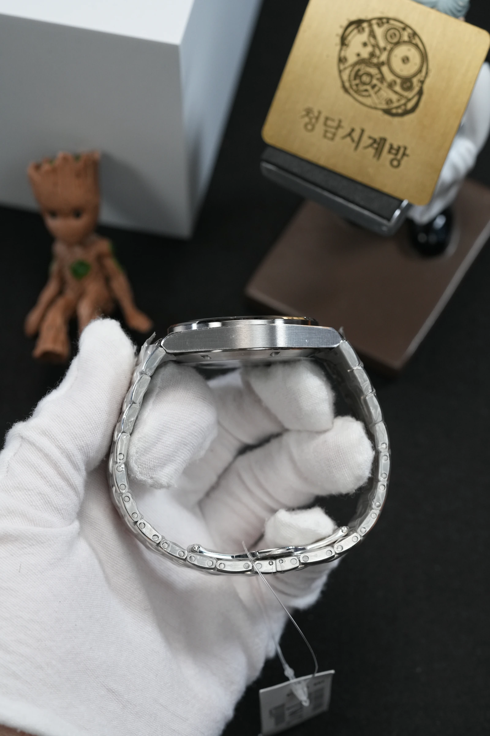 IWC 인제니어 화이트 상세 이미지 12