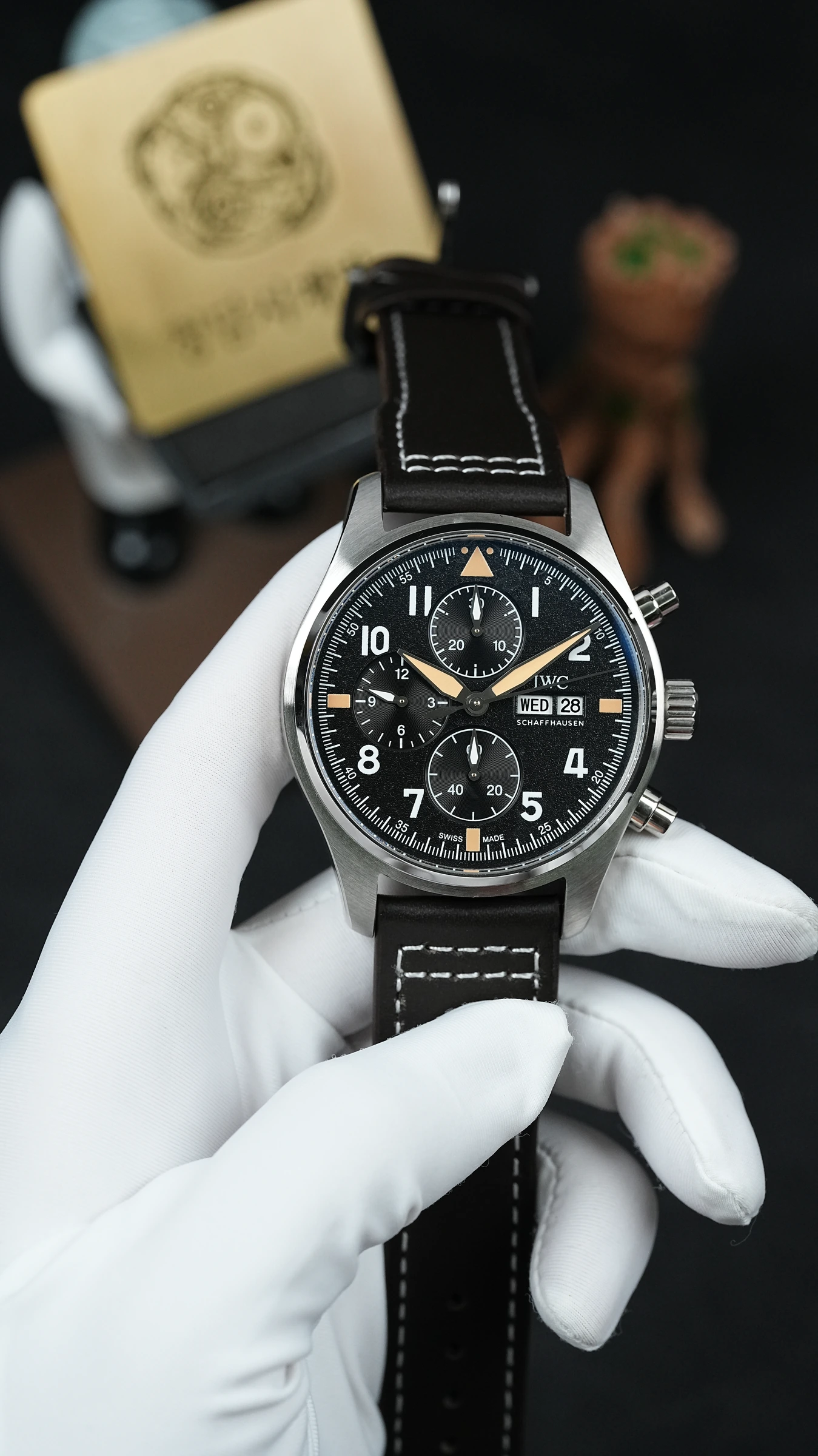 IWC 파일럿 워치 크로노그래프 블랙 블랙가죽 상품 이미지 1