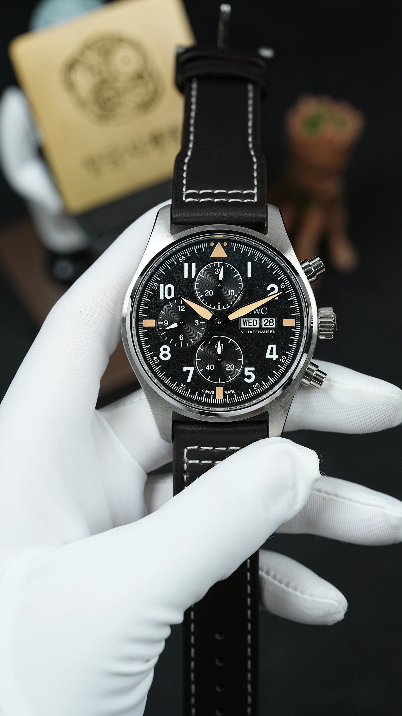 IWC 파일럿 워치 크로노그래프 블랙 블랙가죽 상세 이미지 10