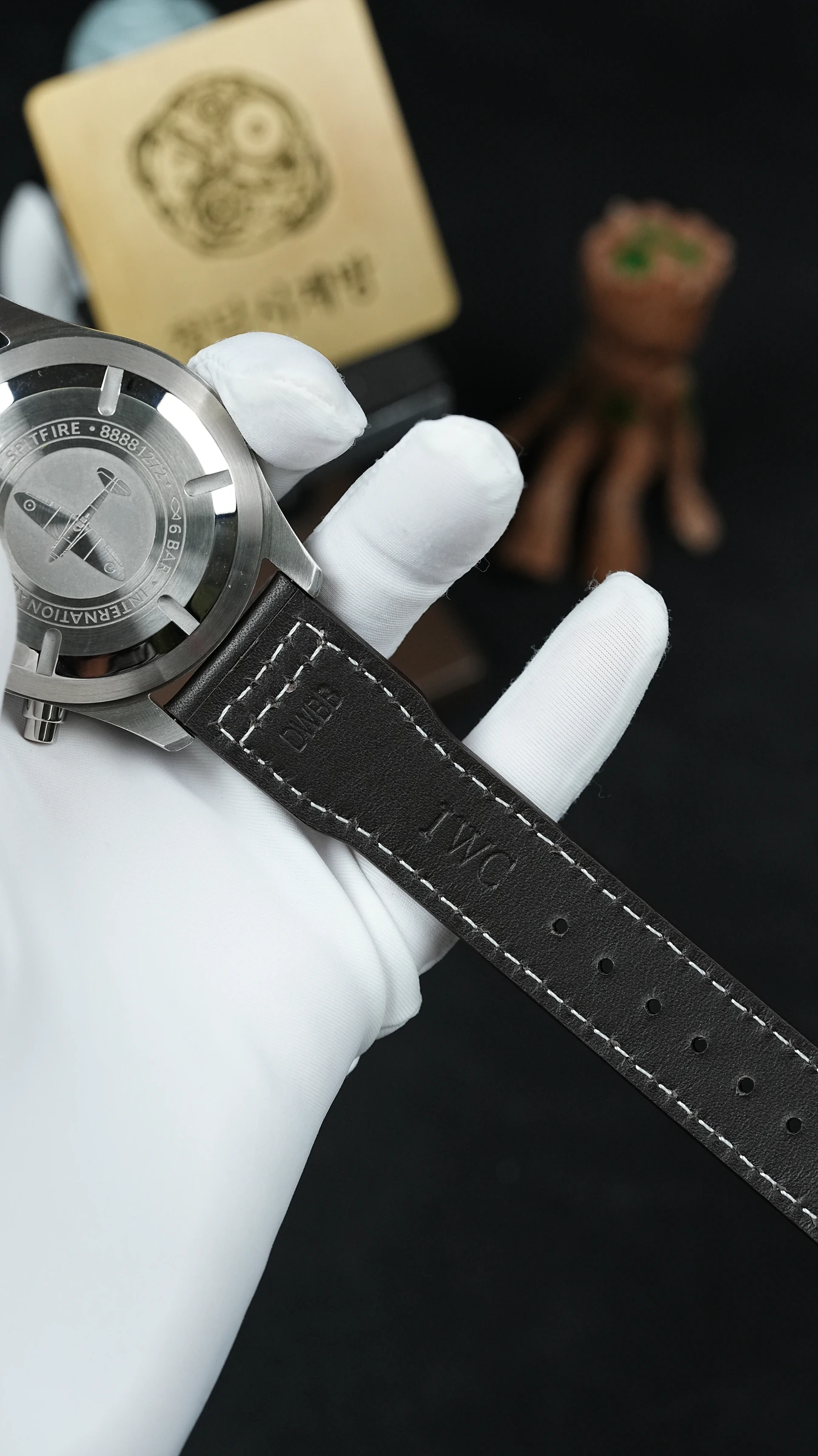 IWC 파일럿 워치 크로노그래프 블랙 블랙가죽 상세 이미지 12