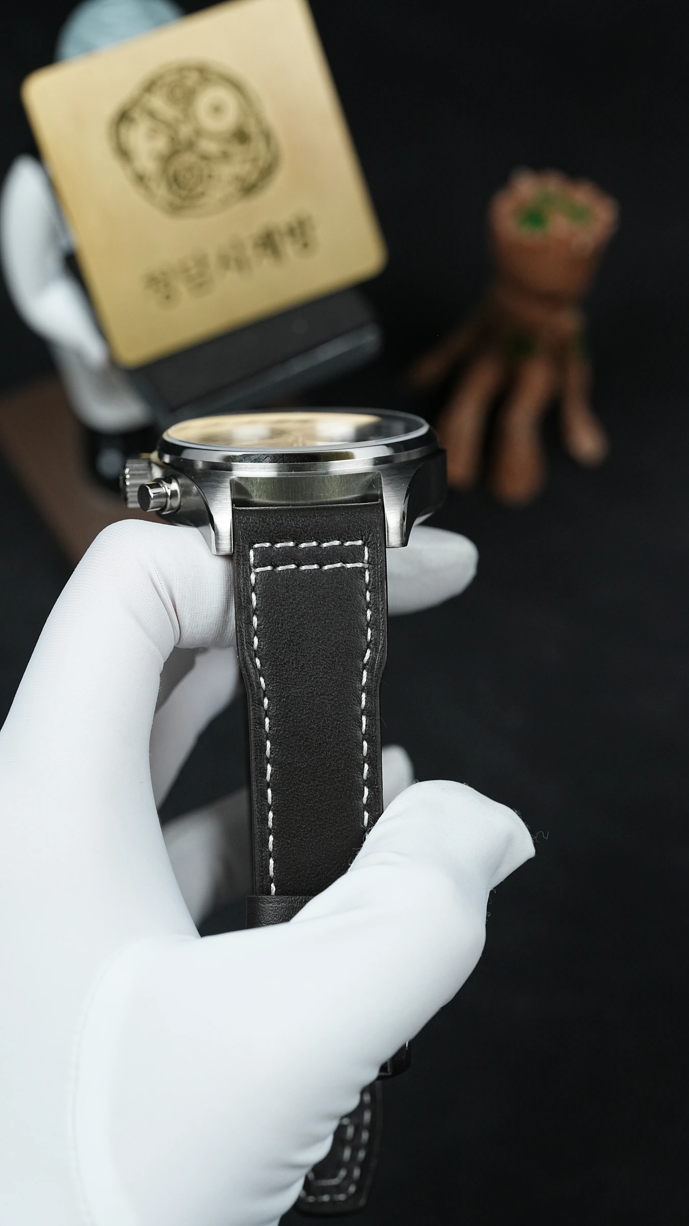 IWC 파일럿 워치 크로노그래프 블랙 블랙가죽 상세 이미지 13