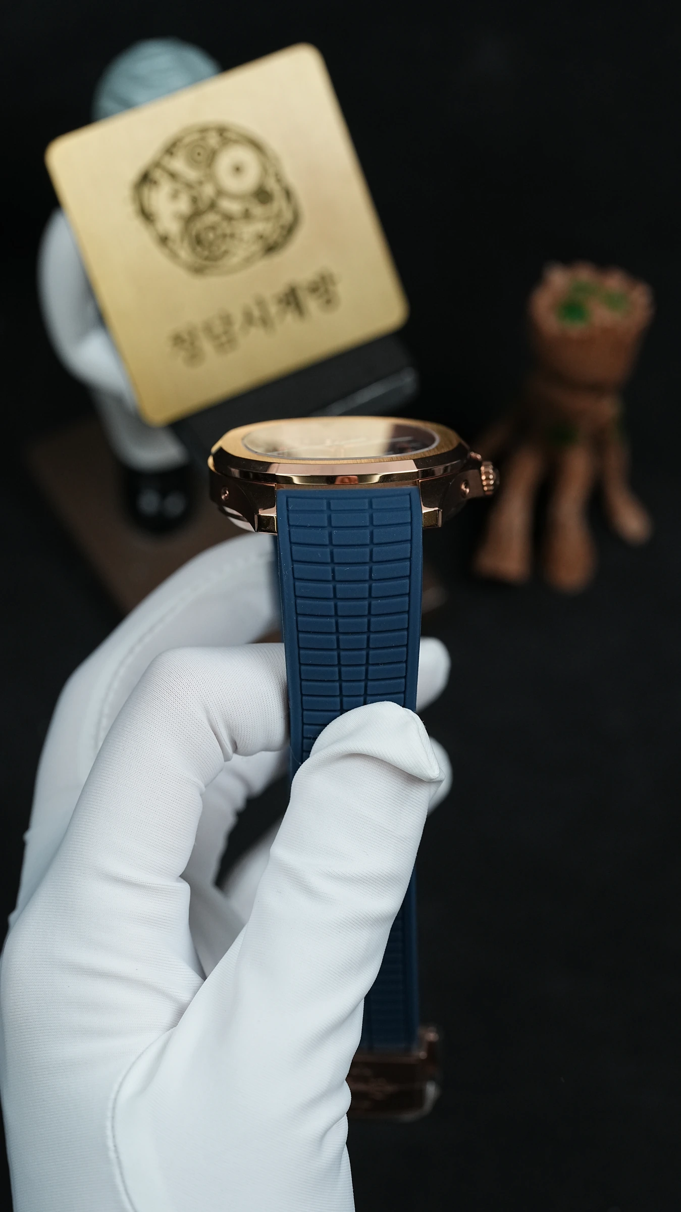 파텍필립 아쿠아넛 5261R-001 애뉴얼 캘린더 문페이즈 블루그레이 상세 이미지 9