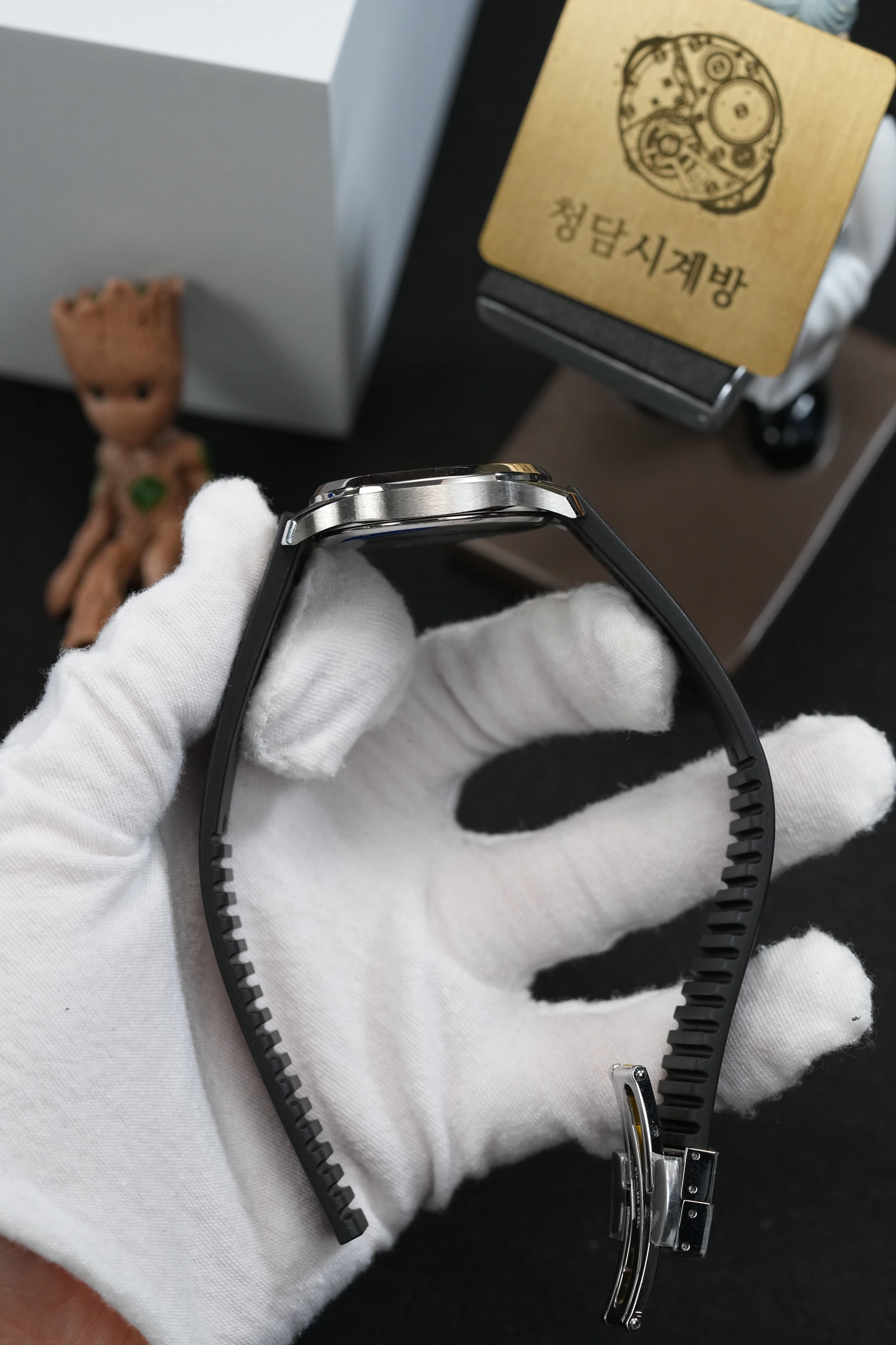 파텍필립 아쿠아넛 5267/200A-001 루체 블랙 상세 이미지 8